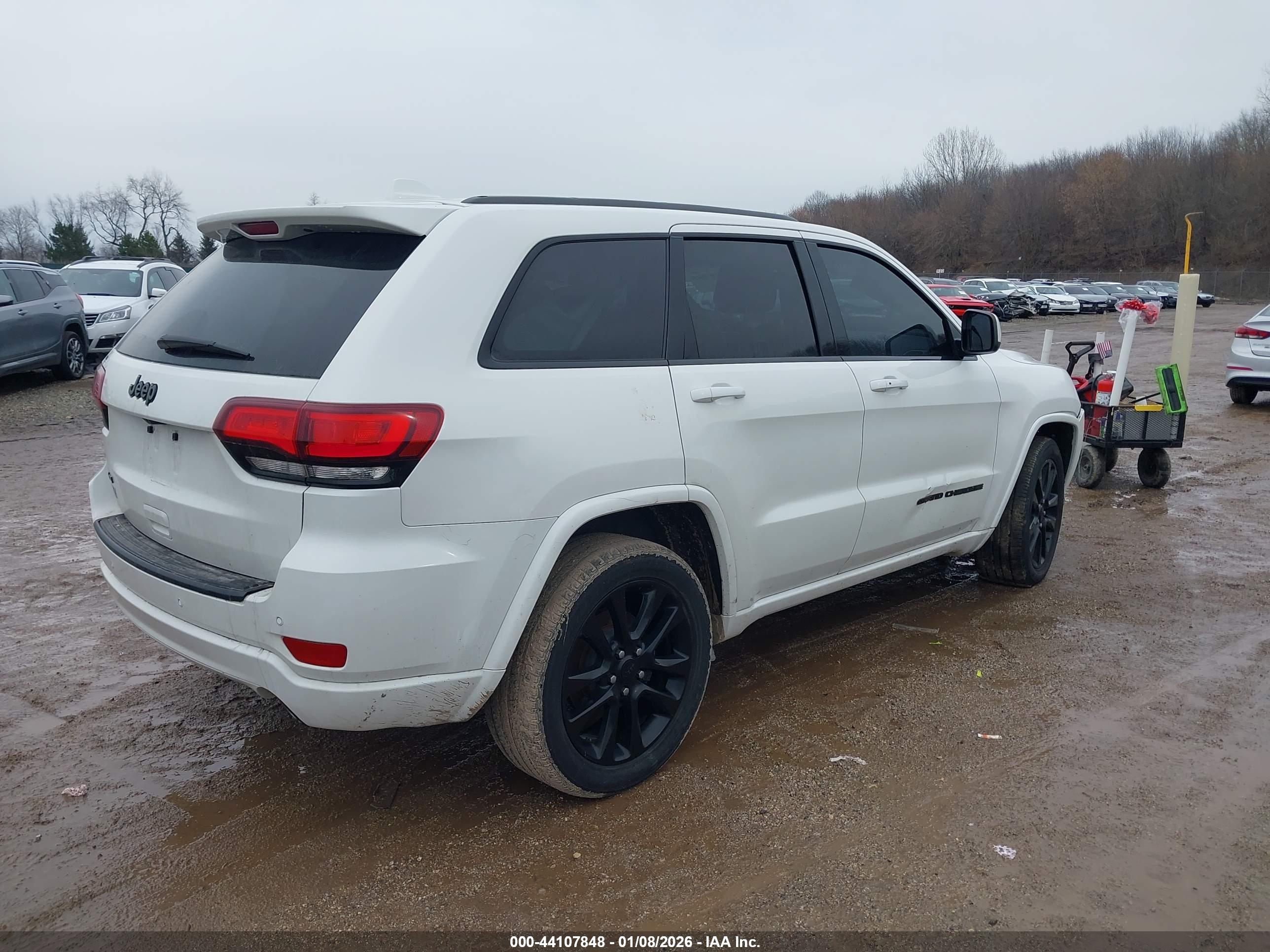 JEEP GRAND image 4