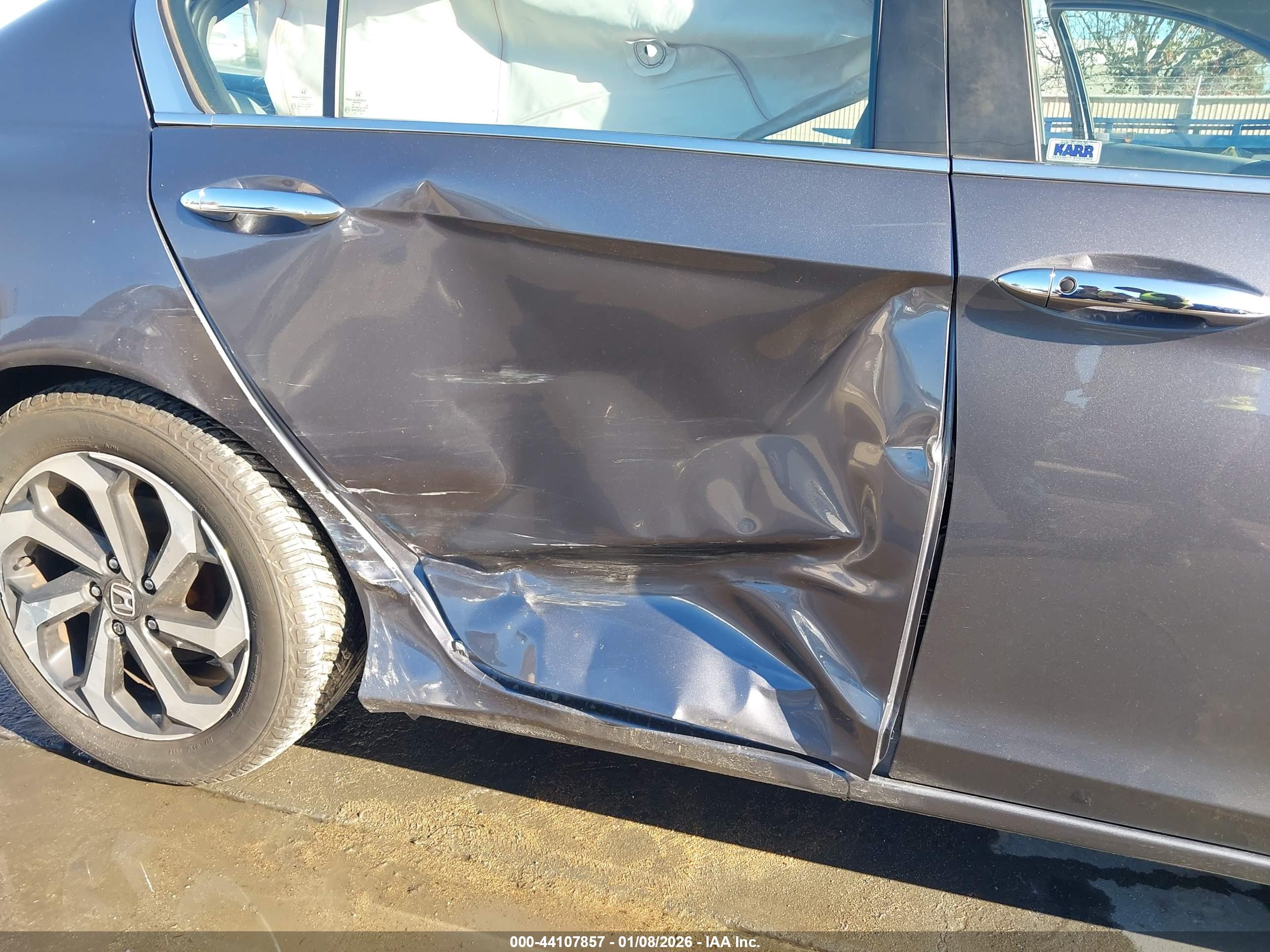 HONDA ACCORD image 6