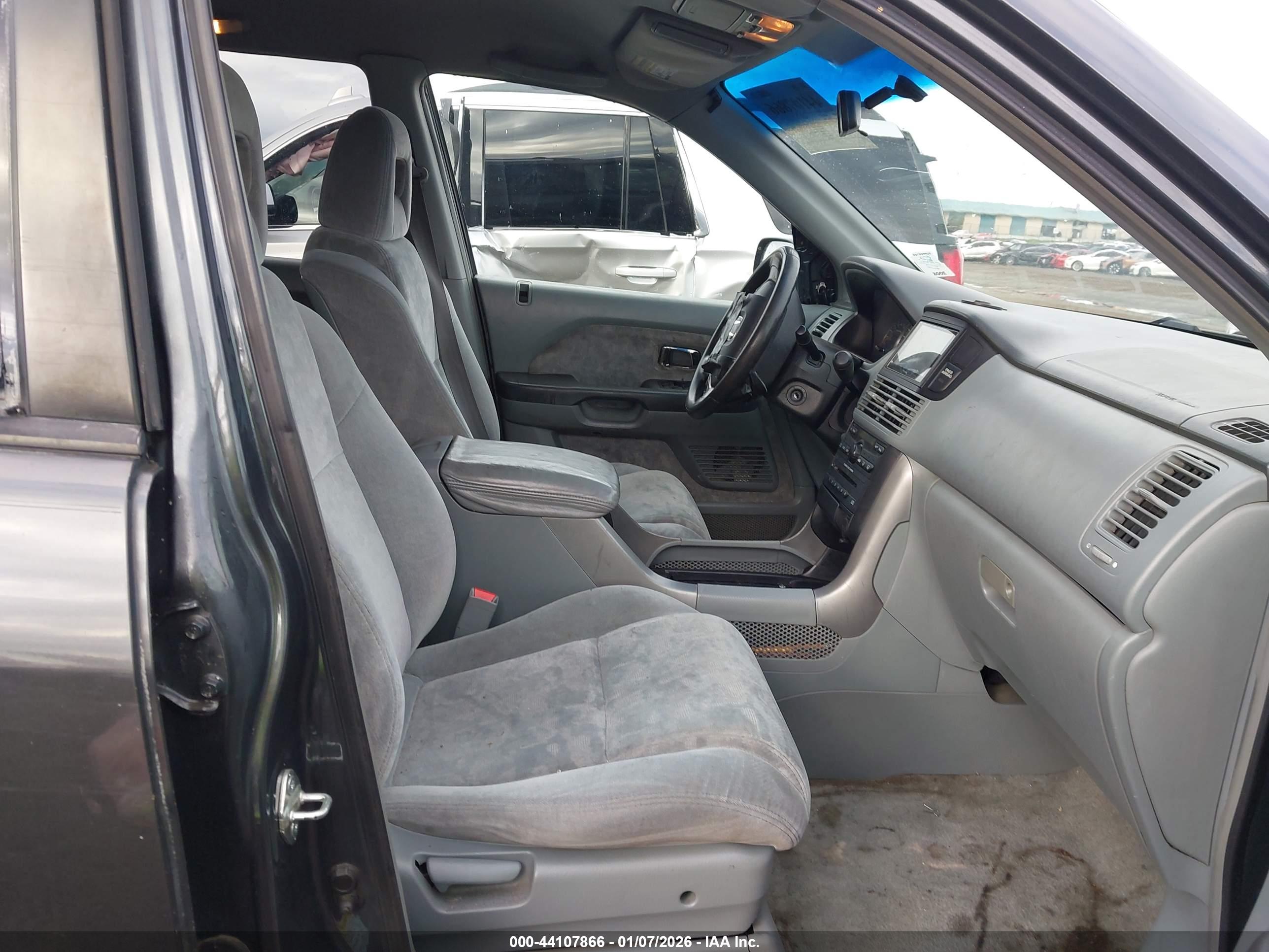 HONDA PILOT image 5