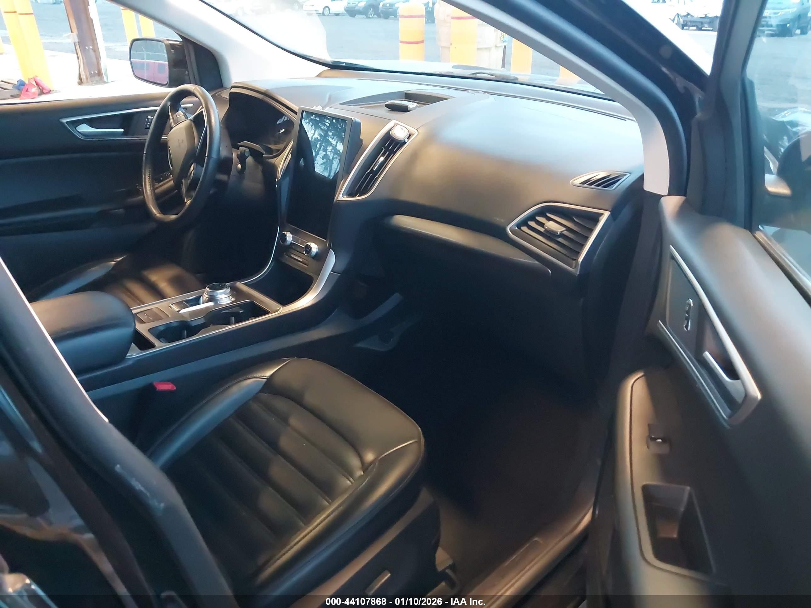 FORD EDGE image 5