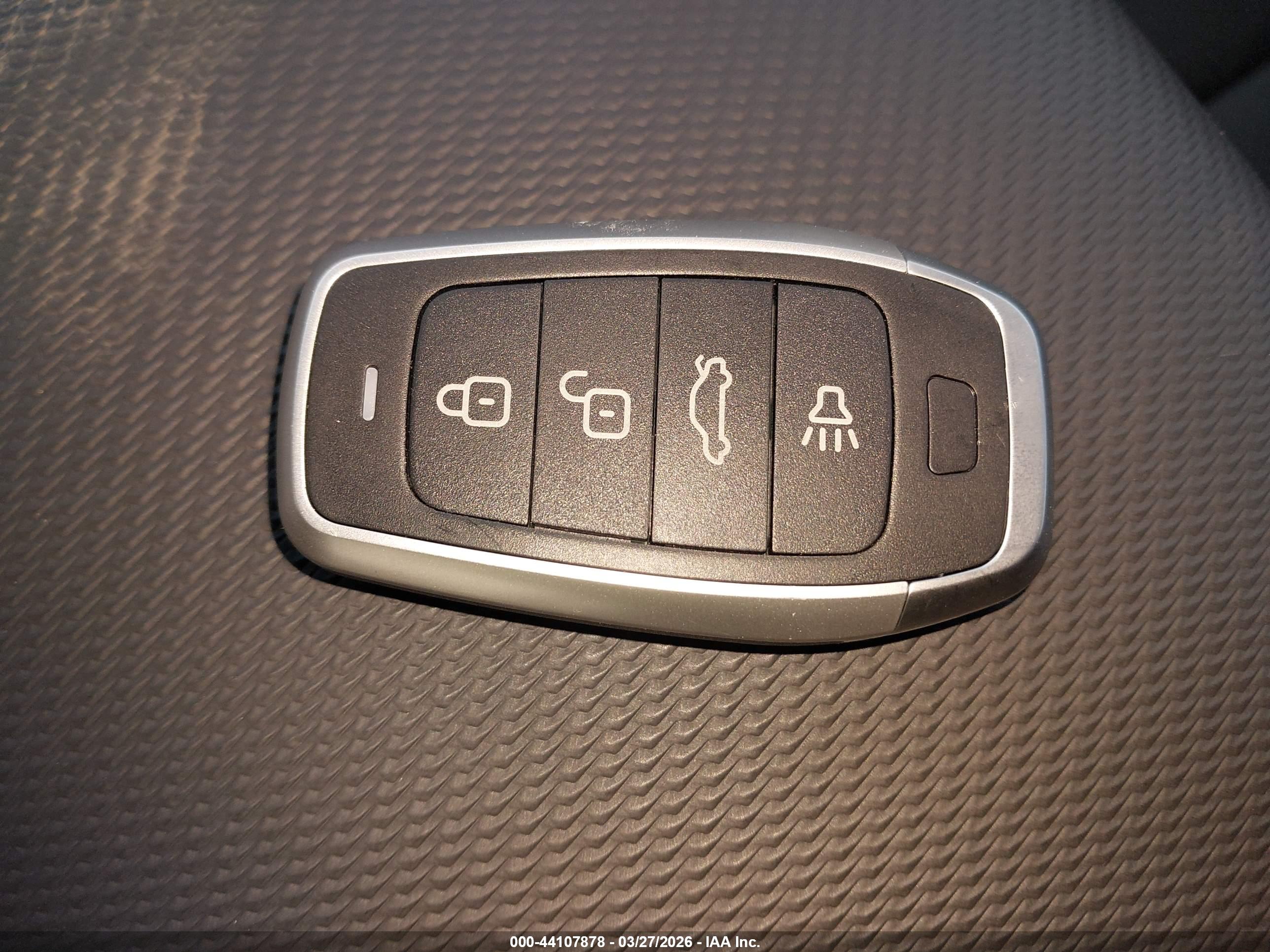 CHEVROLET EQUINOX image 11