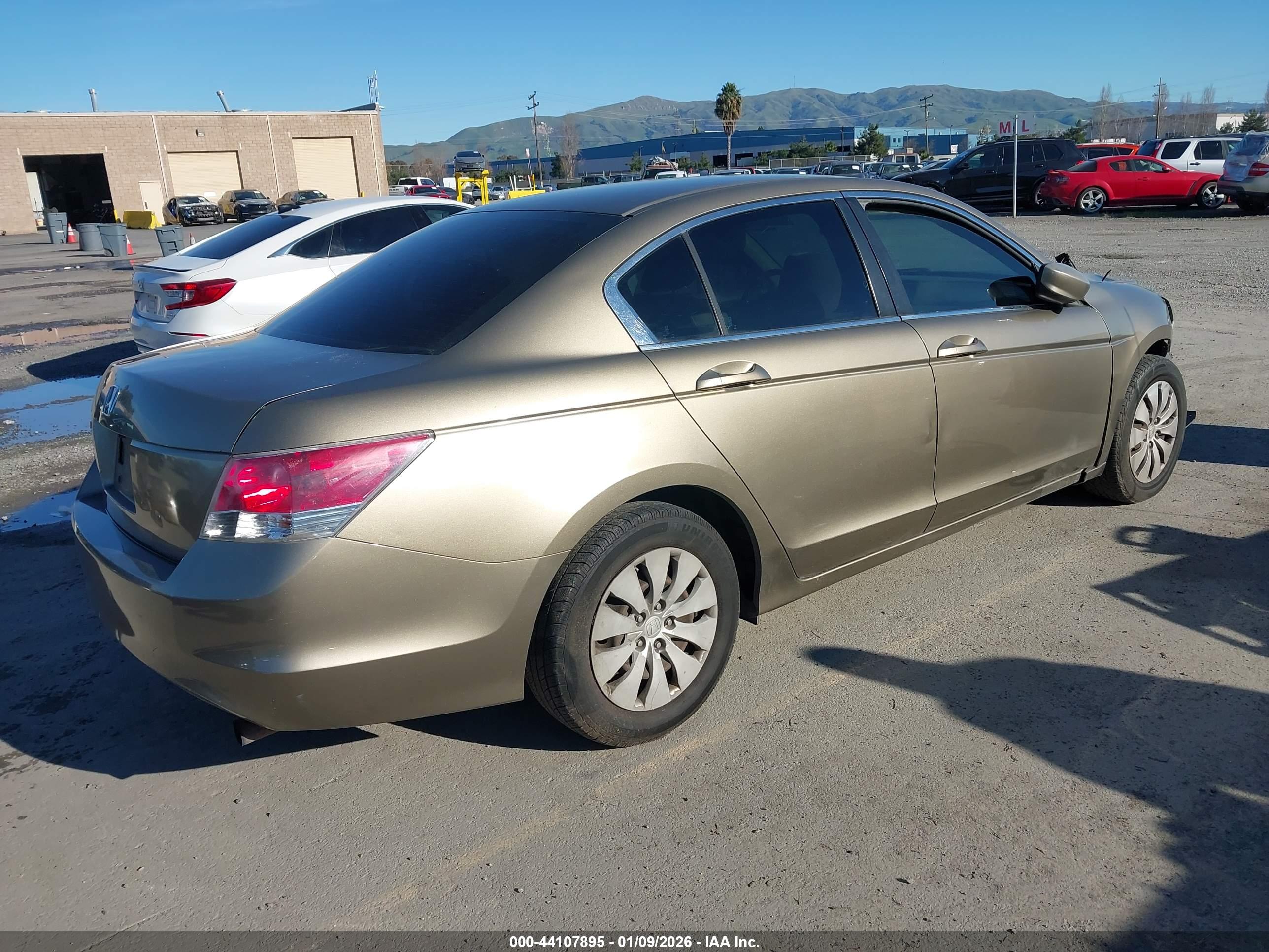 HONDA ACCORD image 4