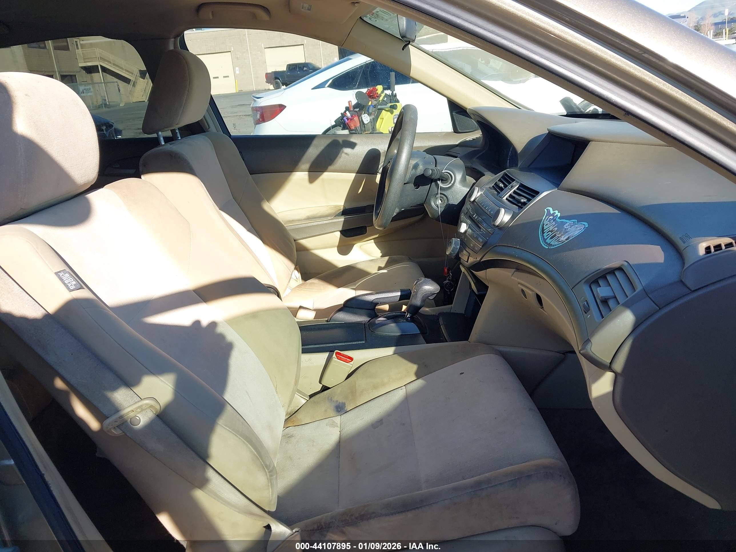 HONDA ACCORD image 5