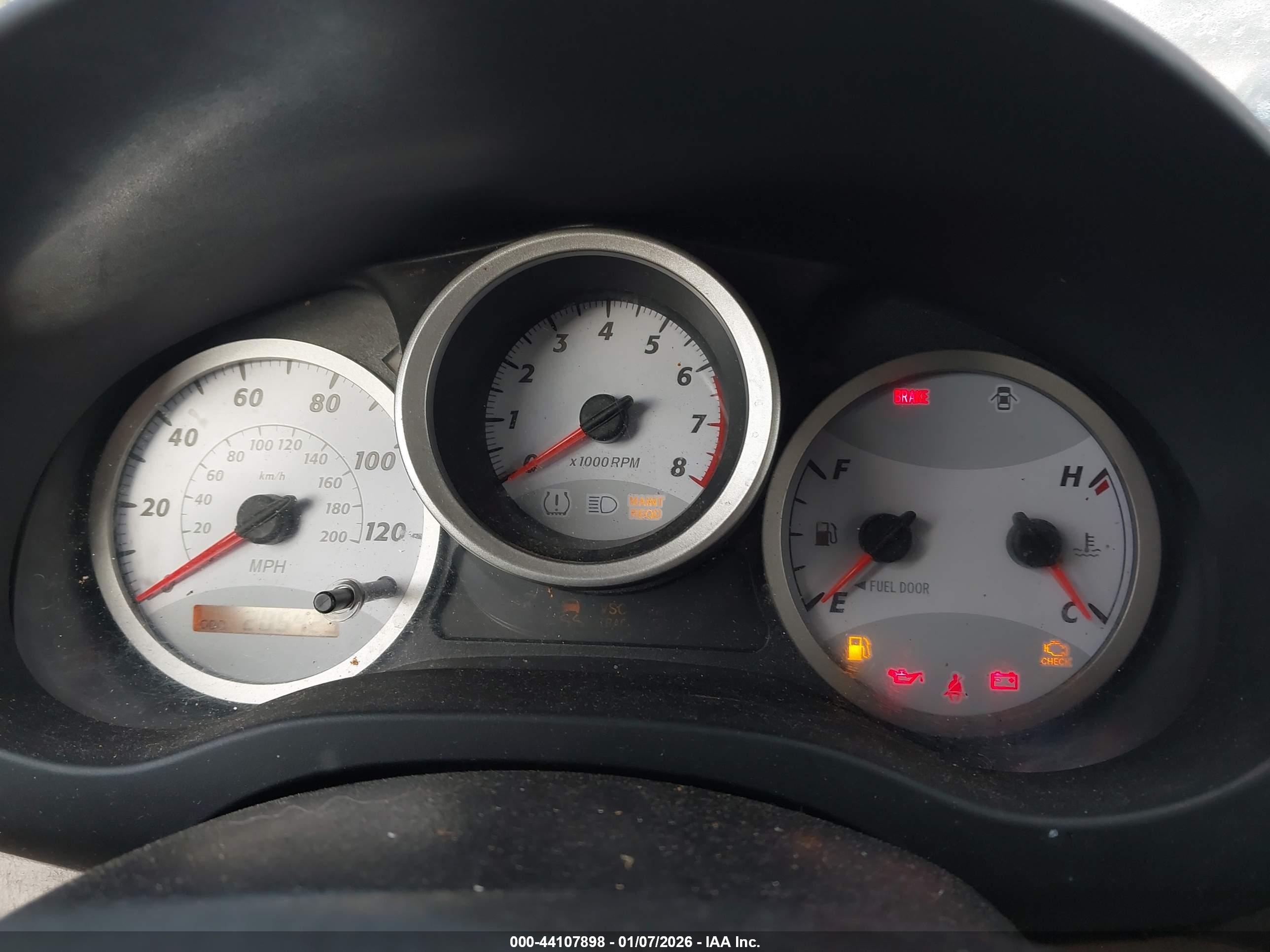 TOYOTA RAV4 image 7