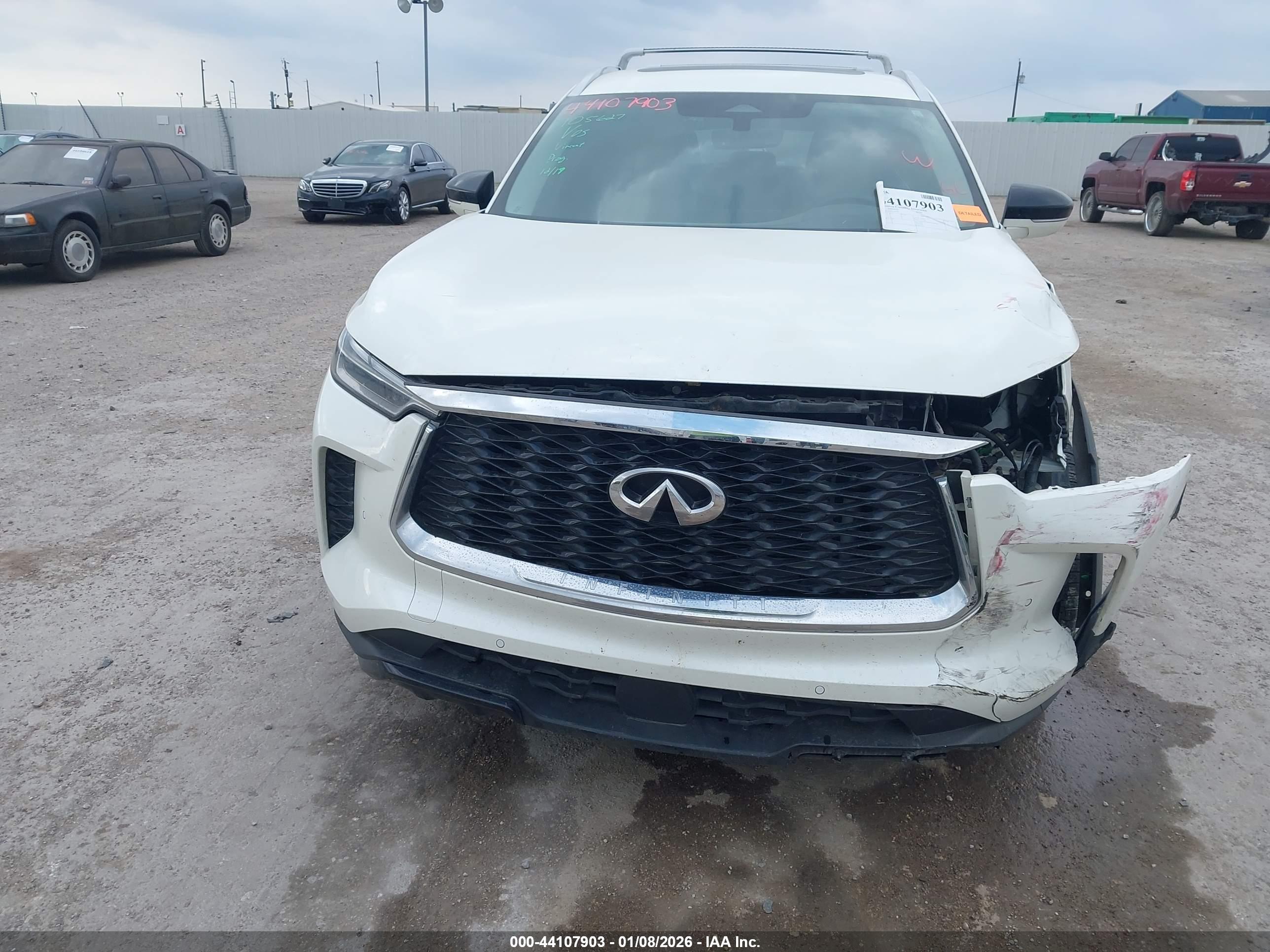 INFINITI QX60 image 10