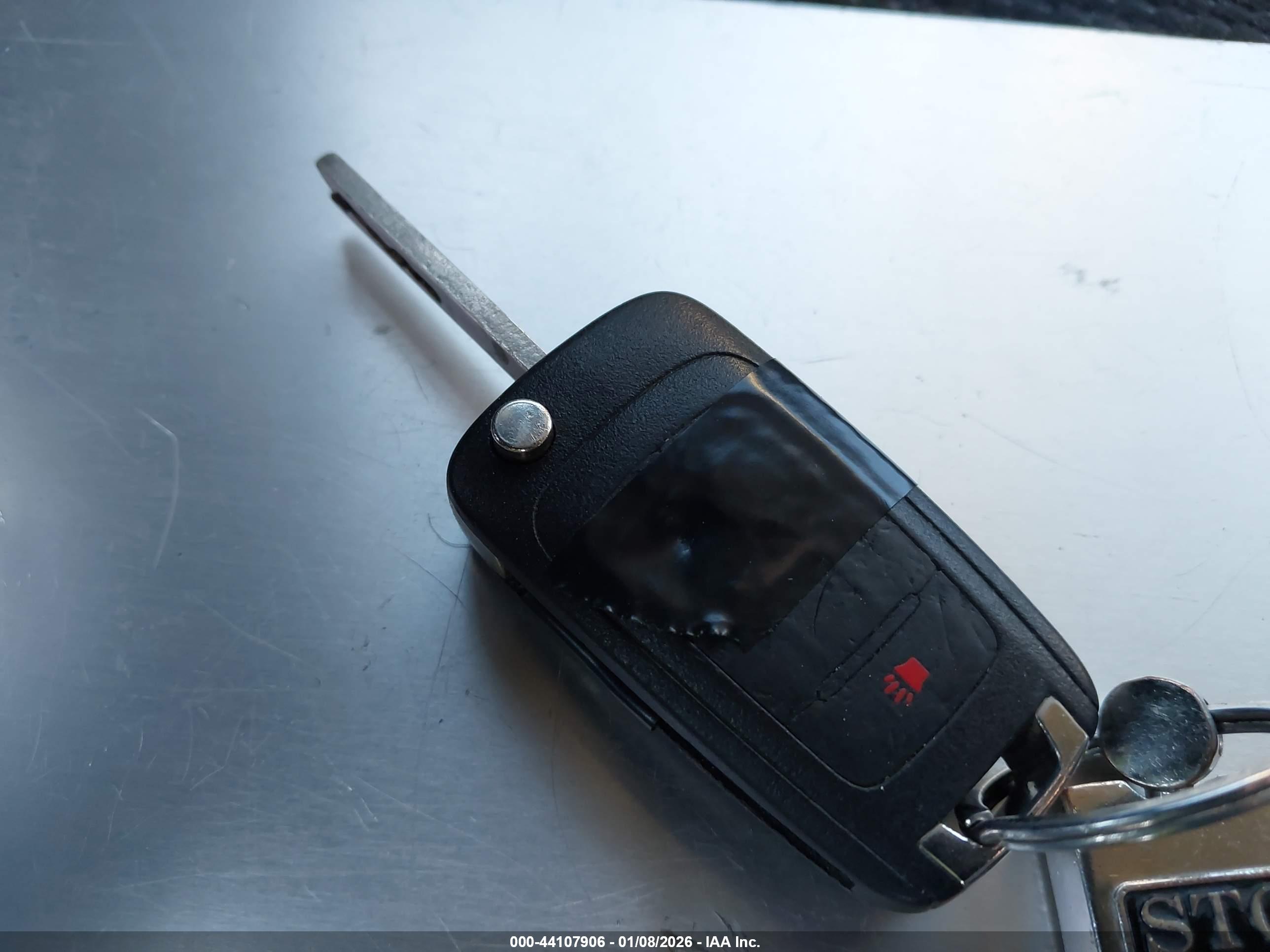 CHEVROLET EQUINOX image 11