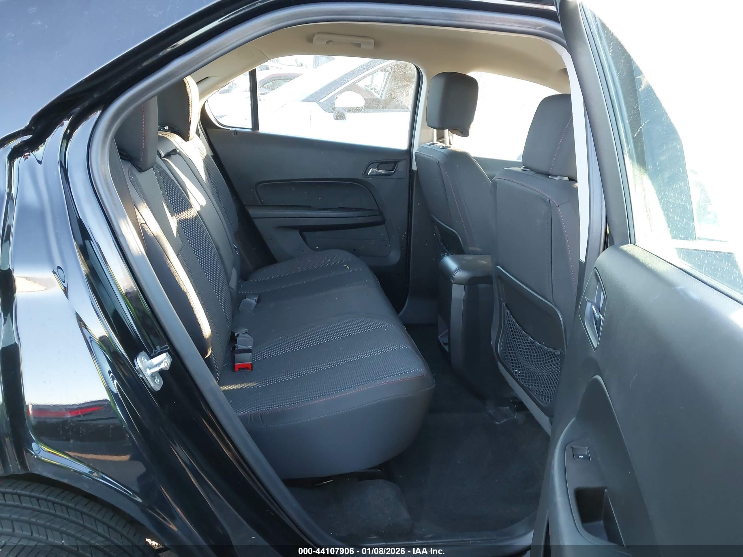 CHEVROLET EQUINOX image 8