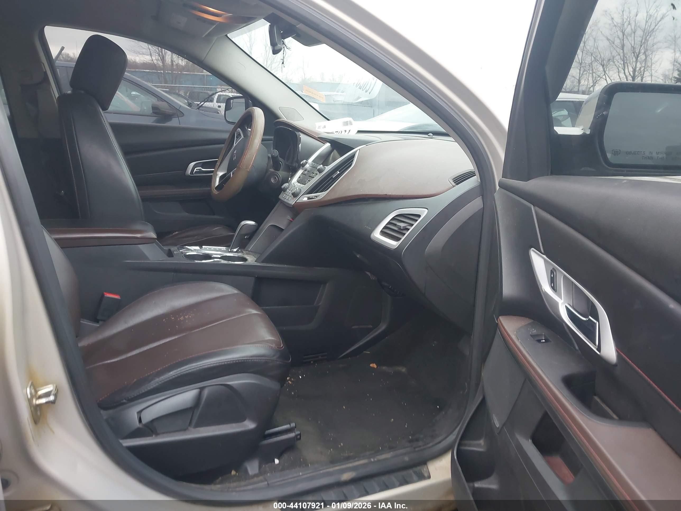 GMC TERRAIN image 5