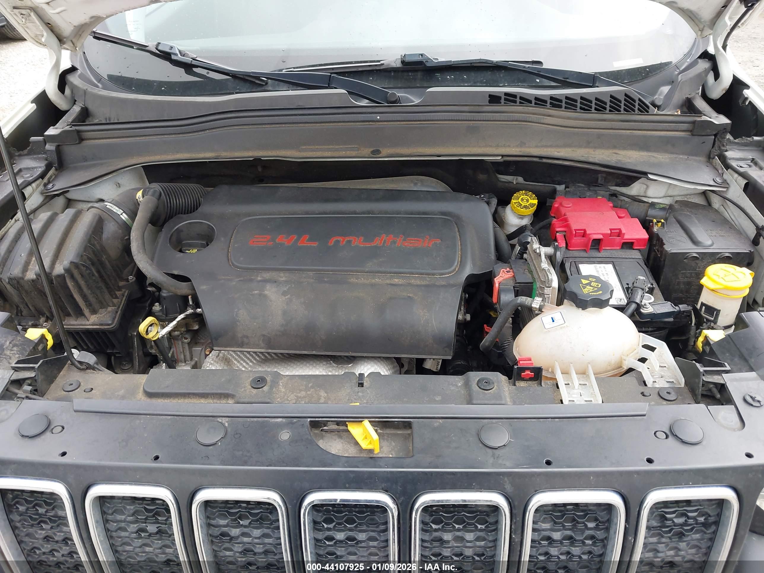 JEEP RENEGADE image 10