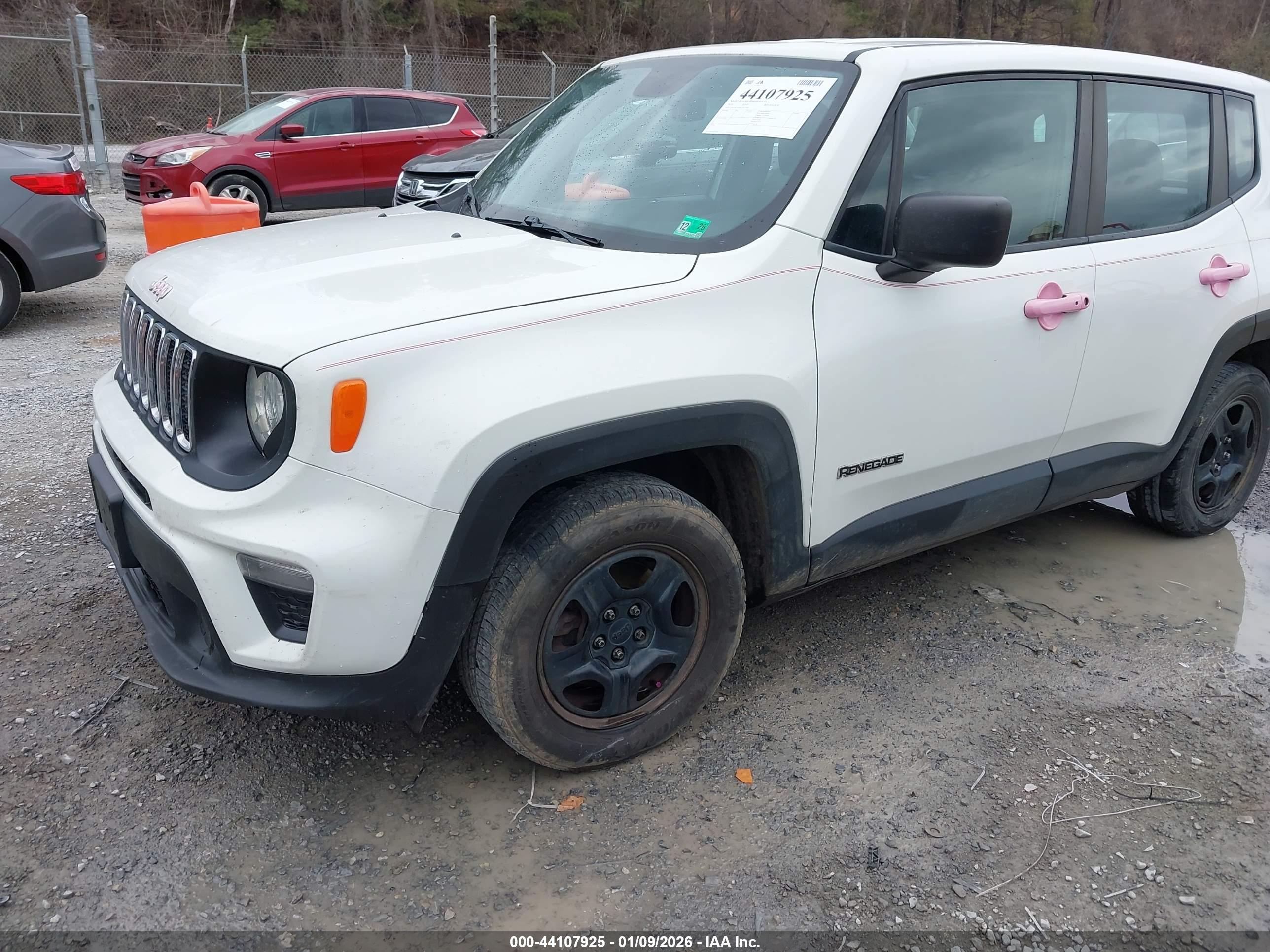 JEEP RENEGADE image 2