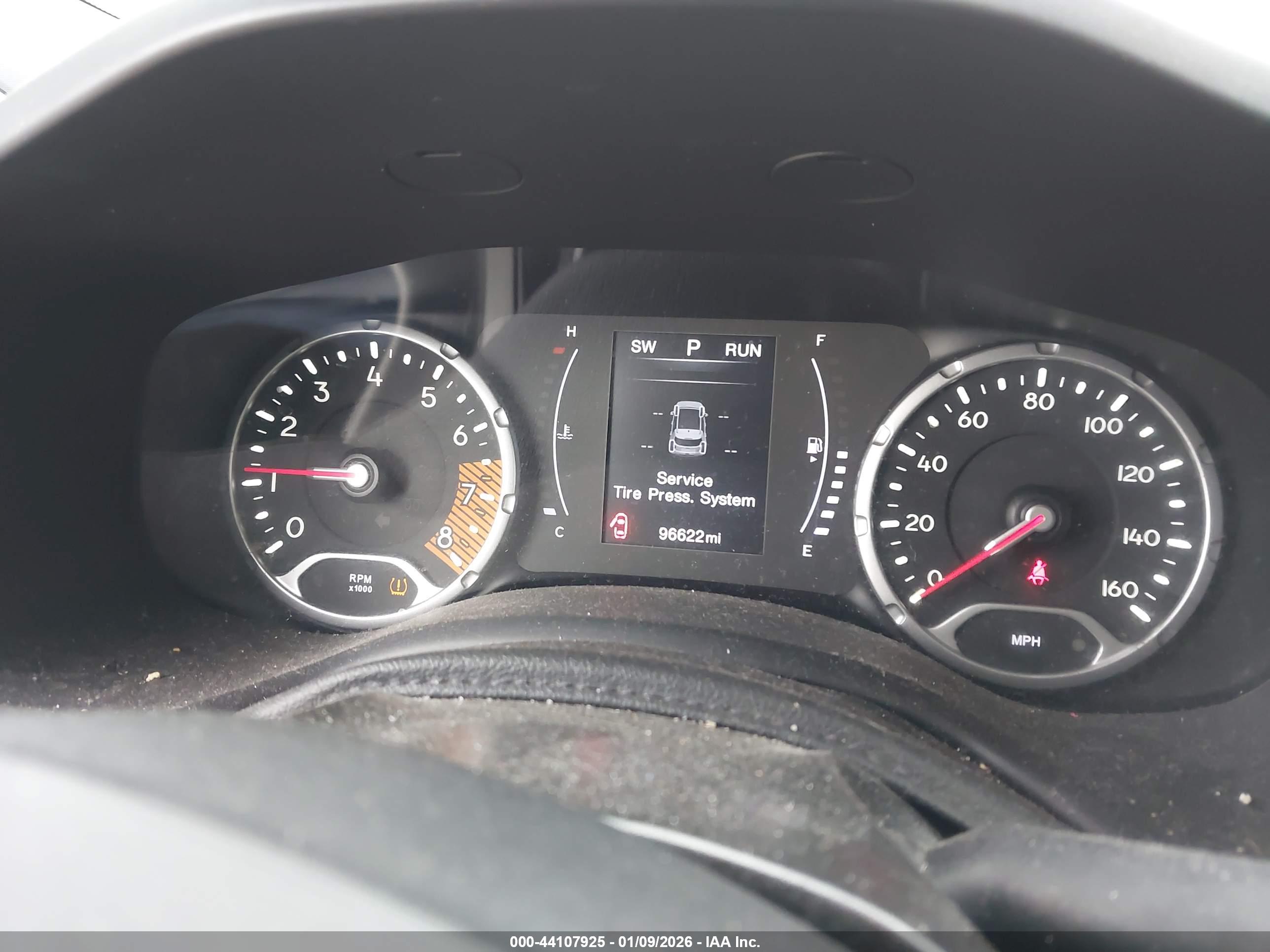 JEEP RENEGADE image 7
