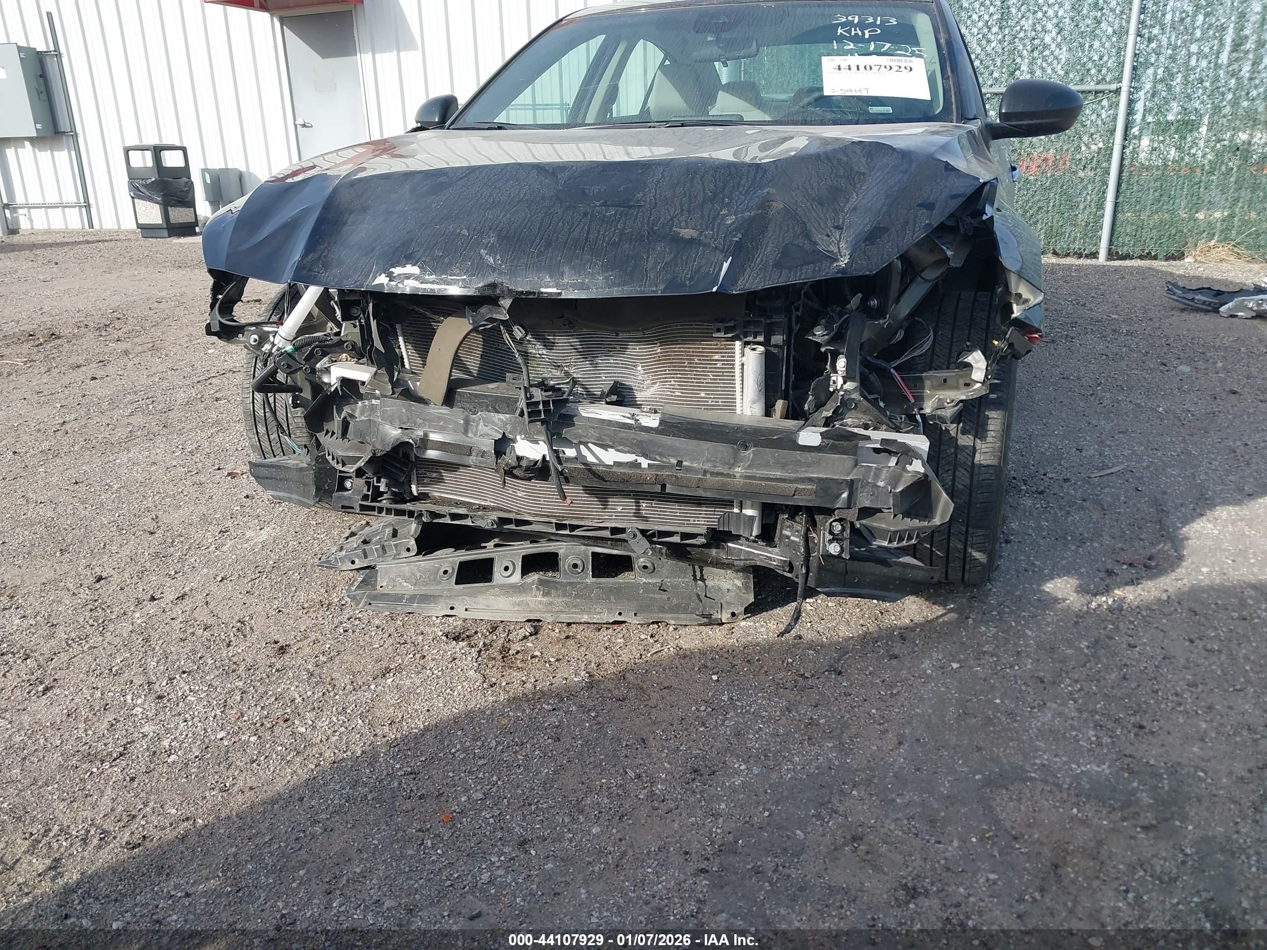 NISSAN ALTIMA image 6
