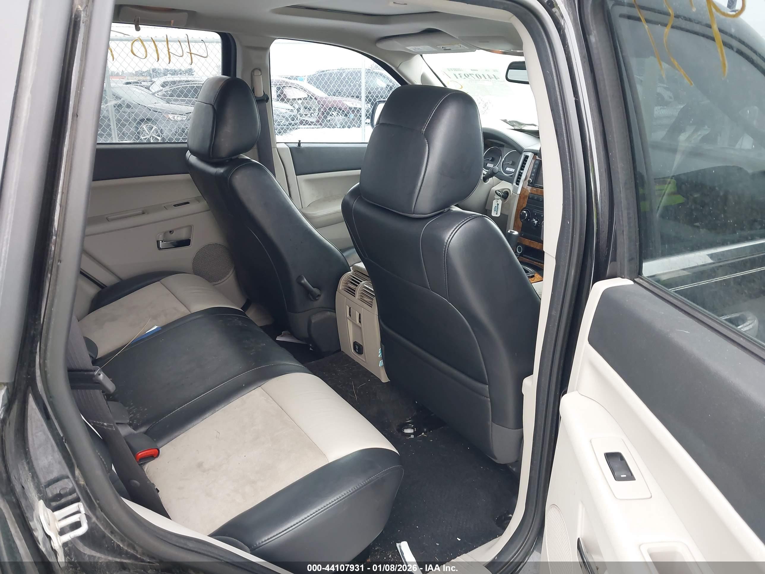JEEP GRAND image 8