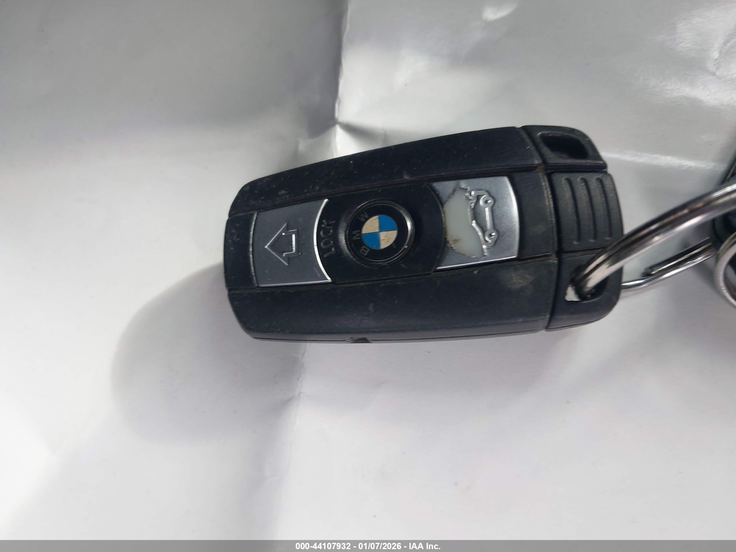 BMW 128I image 11