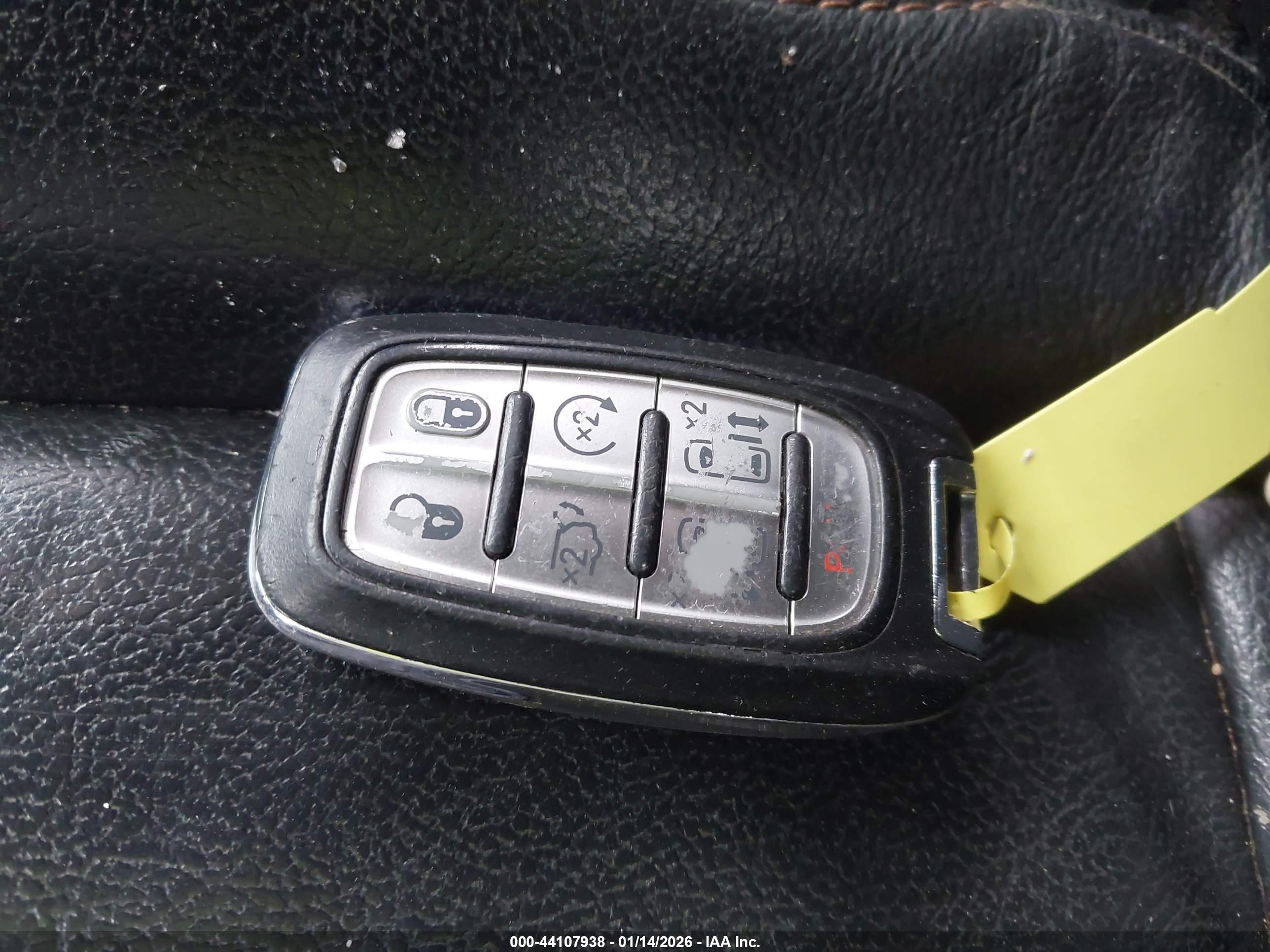 CHRYSLER PACIFICA image 11