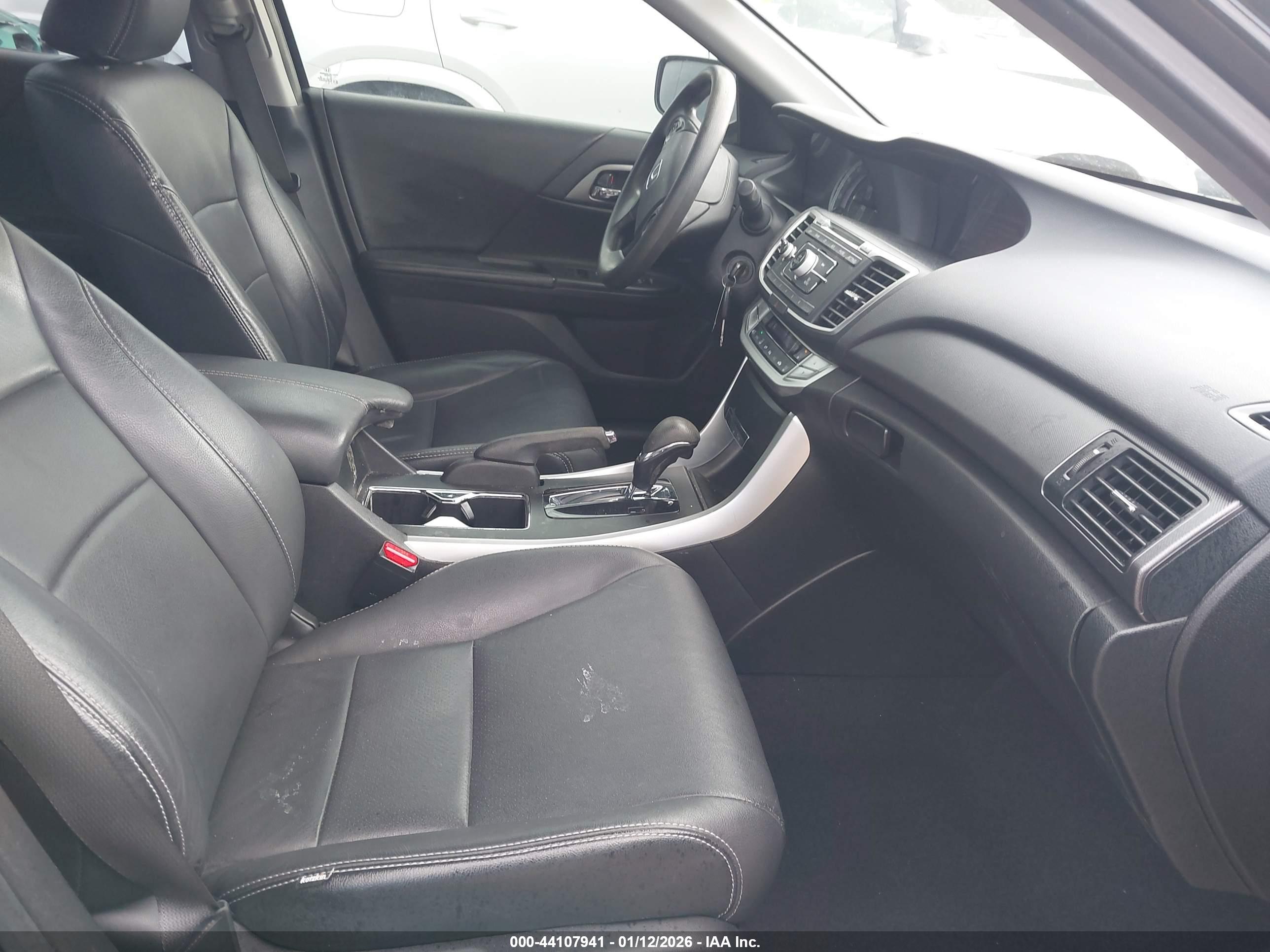 HONDA ACCORD image 5