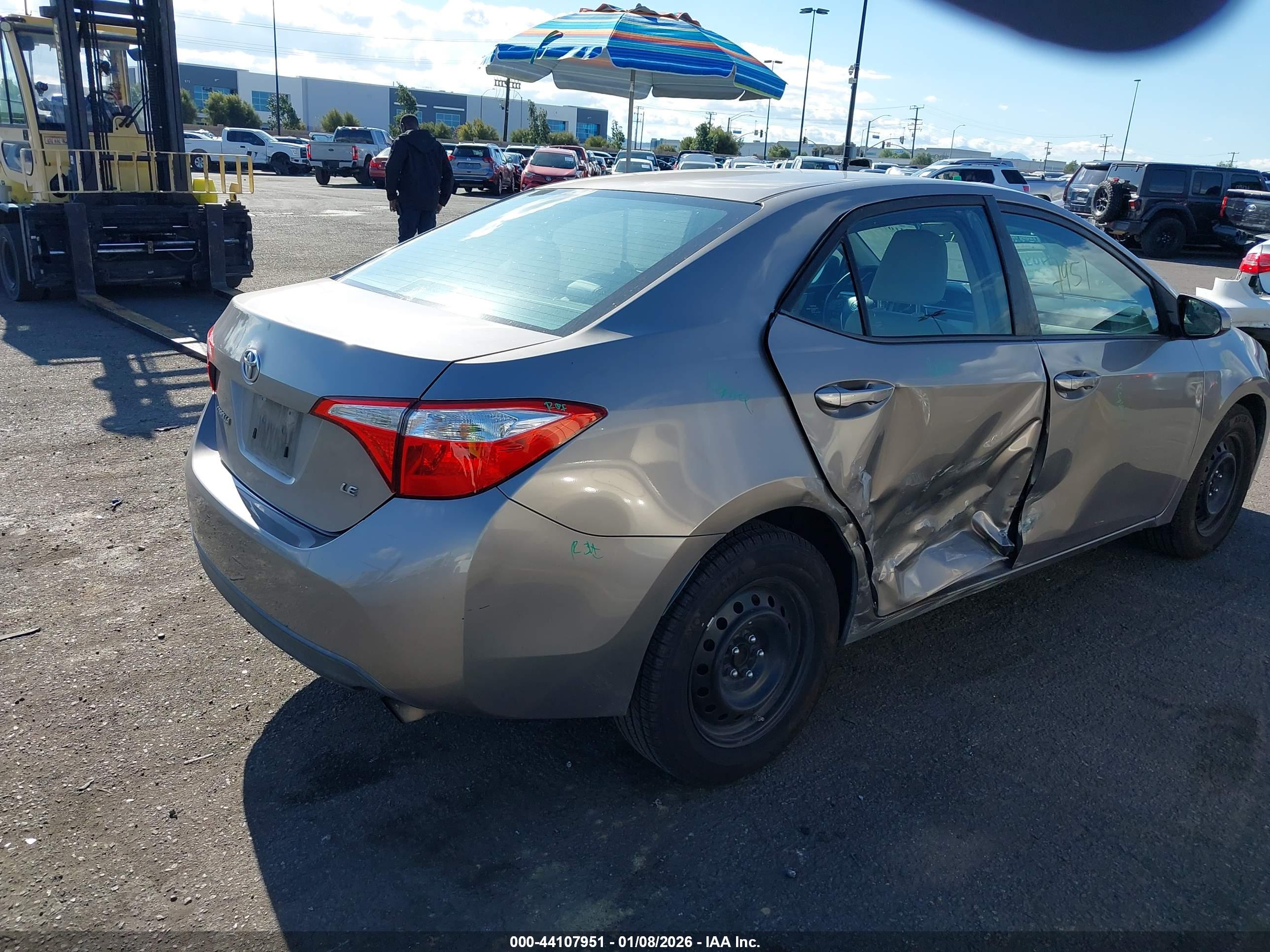 TOYOTA COROLLA image 4
