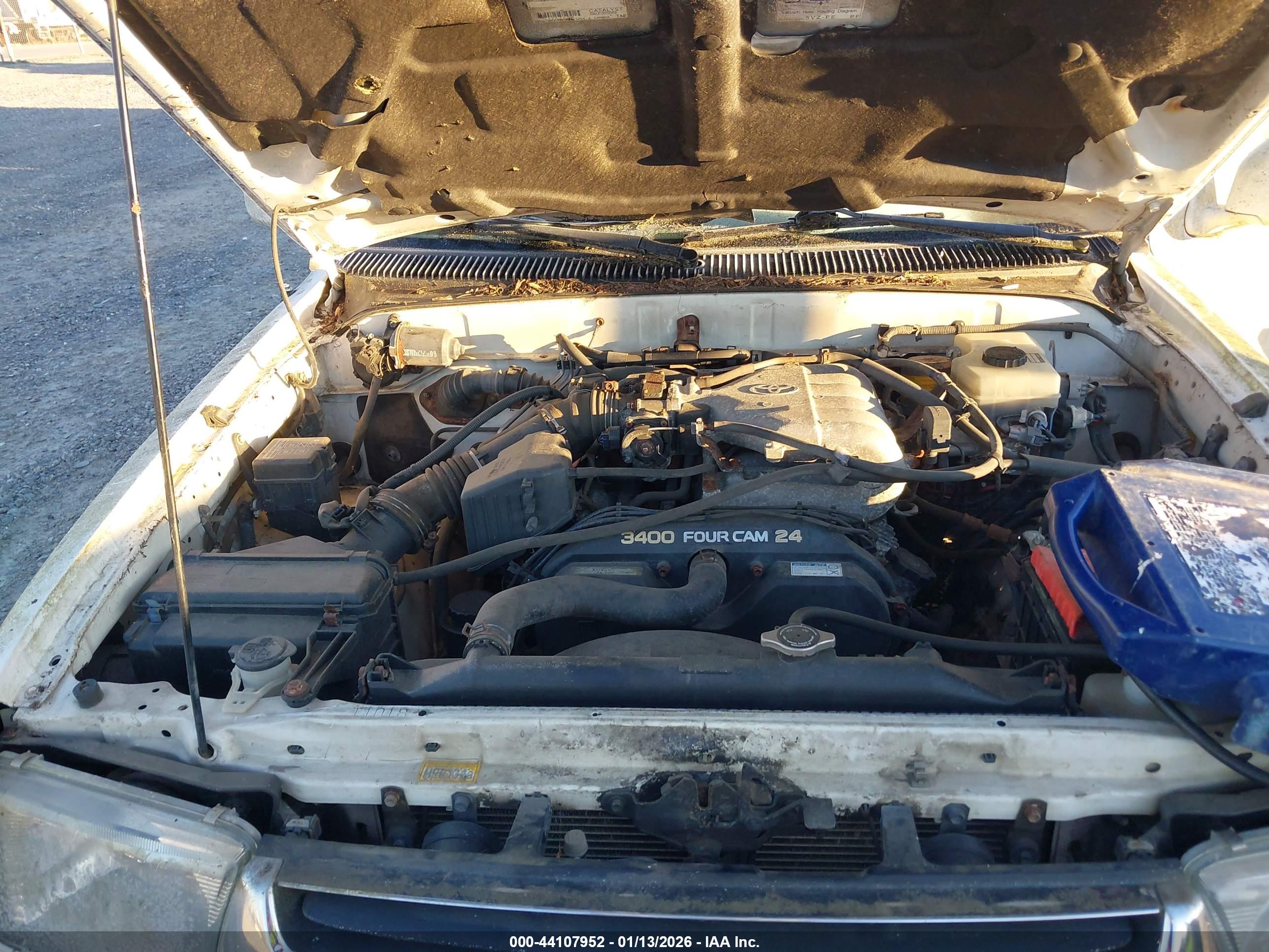 TOYOTA 4RUNNER image 10