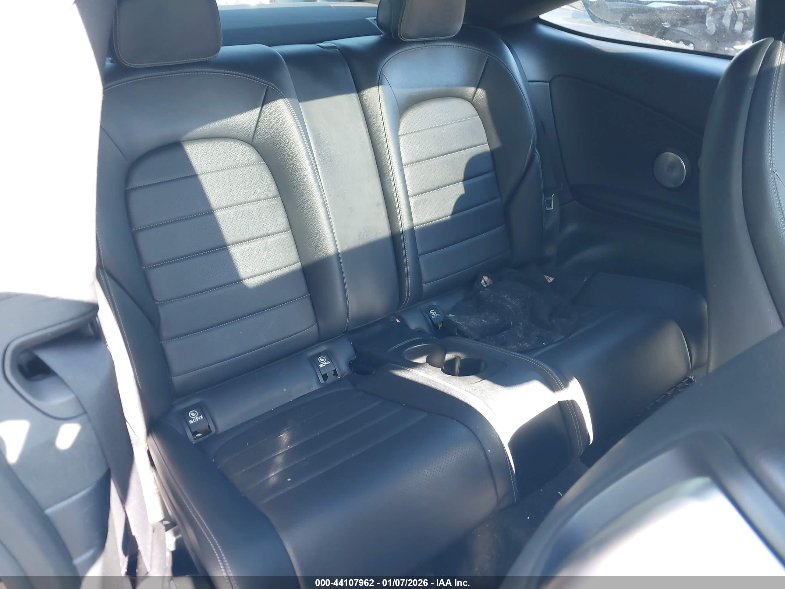 MERCEDES-BENZ C image 8