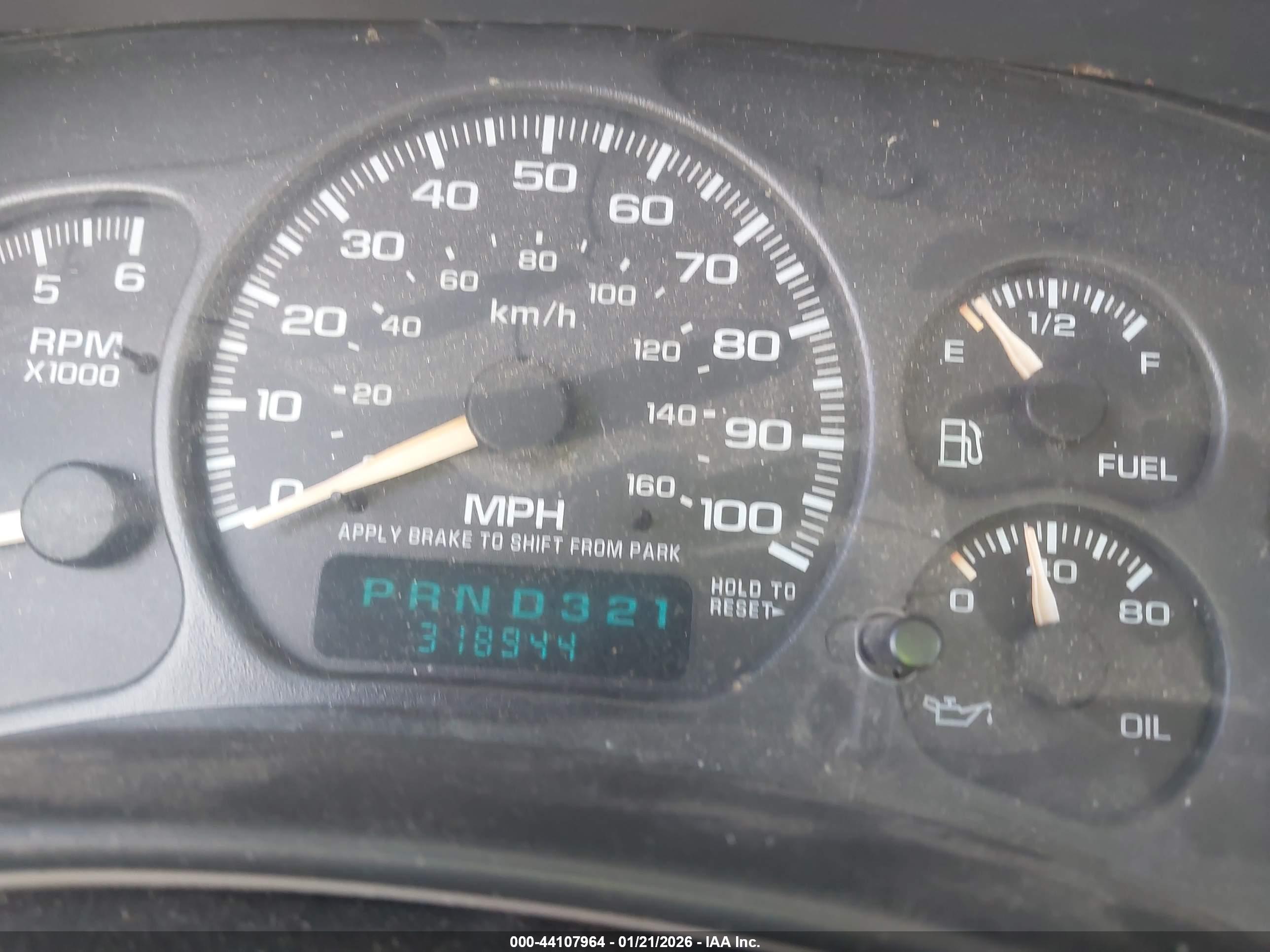 CHEVROLET TAHOE image 7