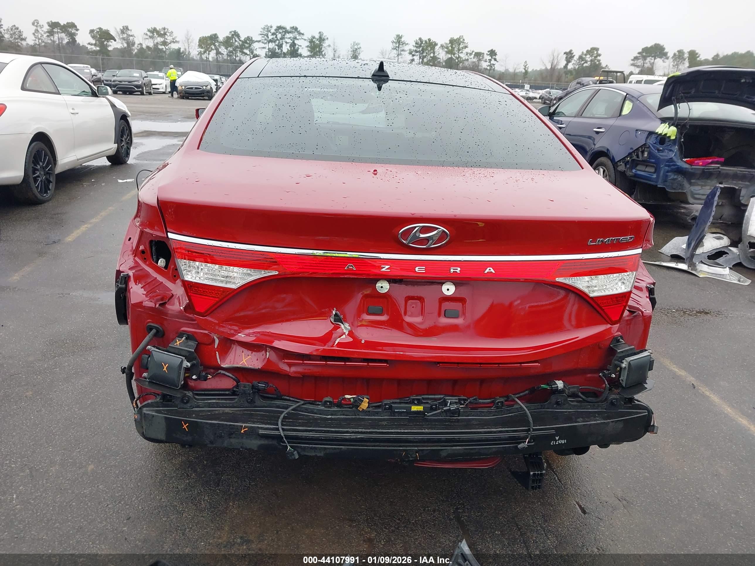 HYUNDAI AZERA image 6