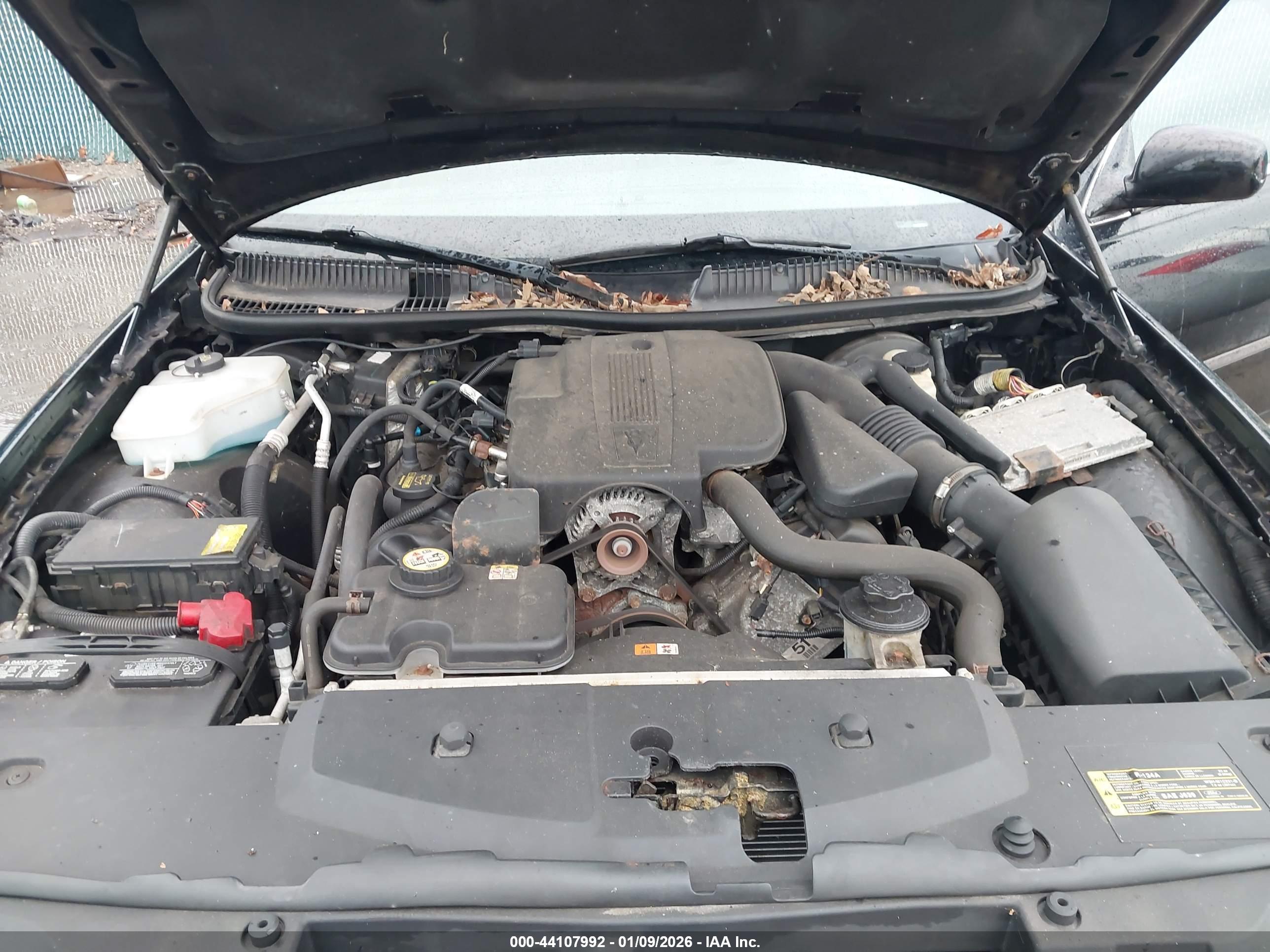 LINCOLN TOWN image 10