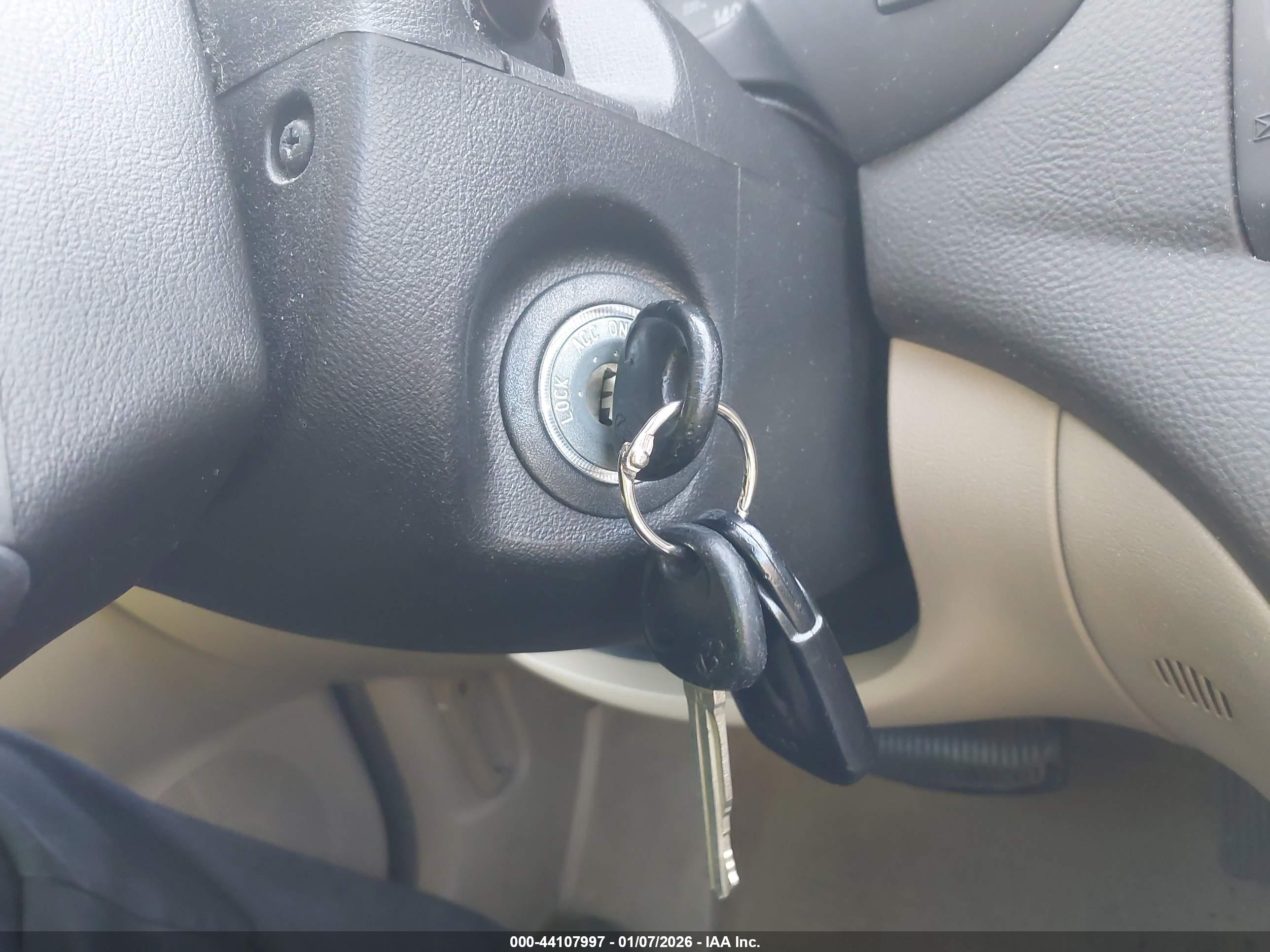 HYUNDAI ELANTRA image 11