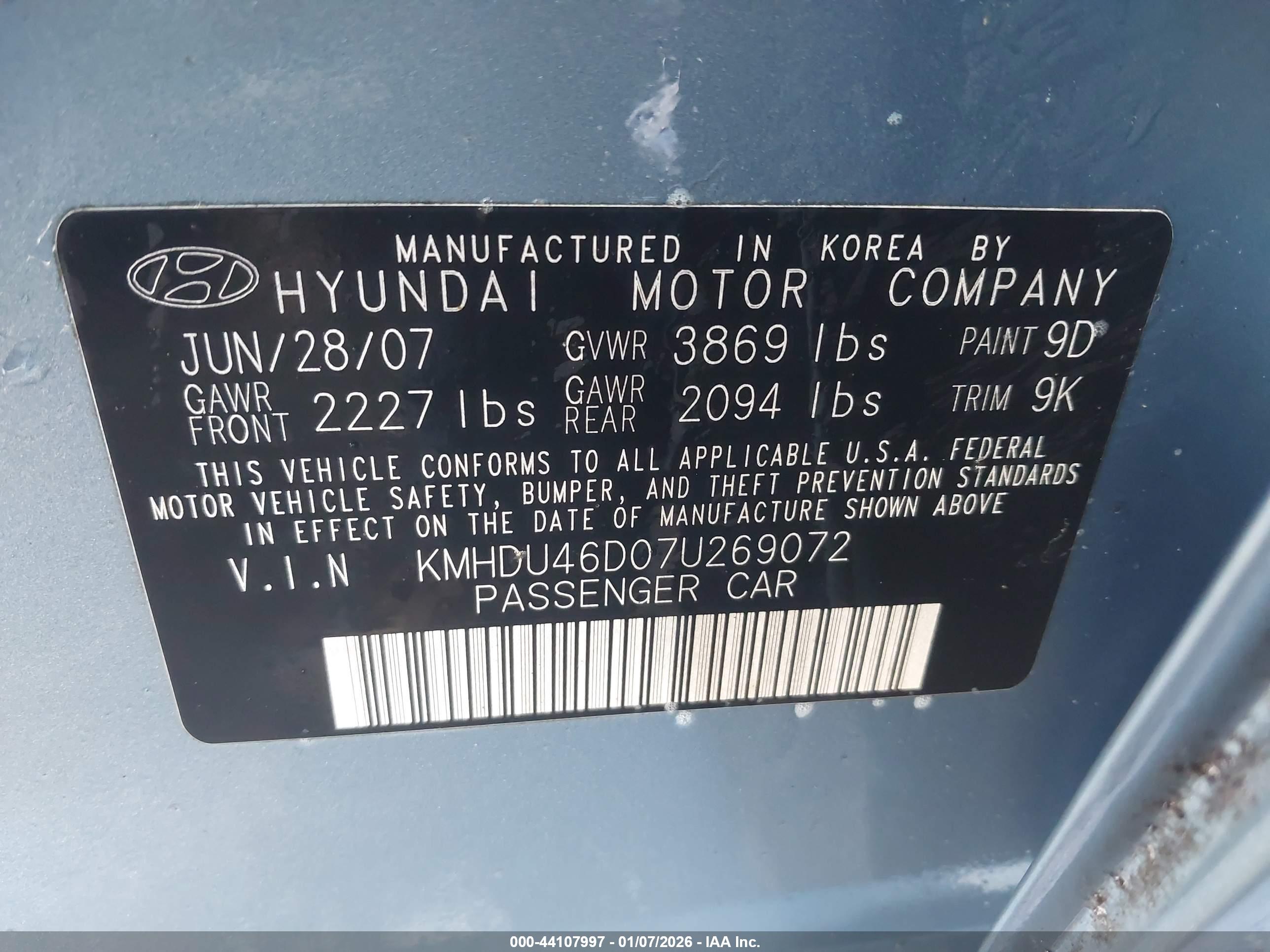 HYUNDAI ELANTRA image 9