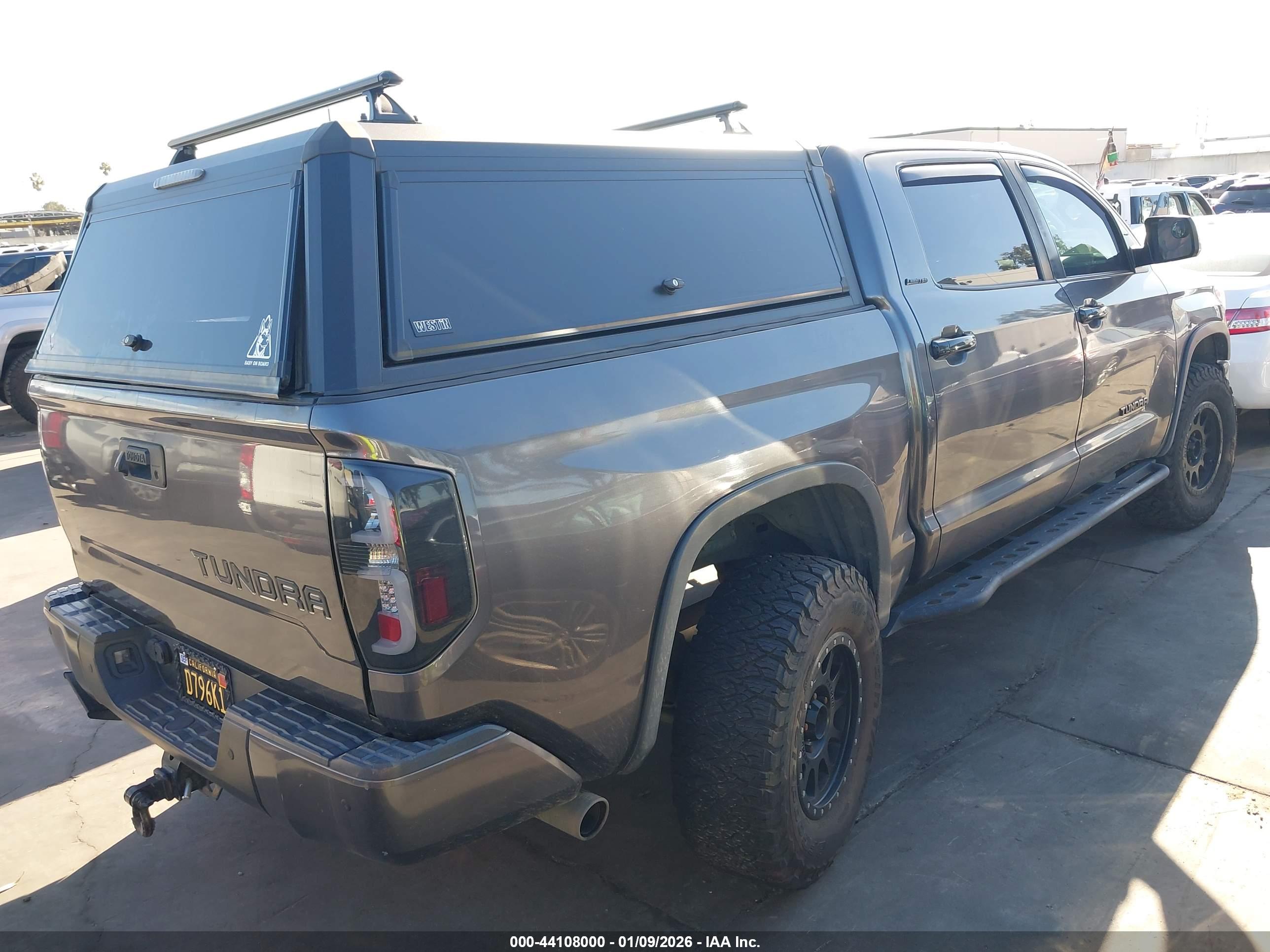 TOYOTA TUNDRA image 4