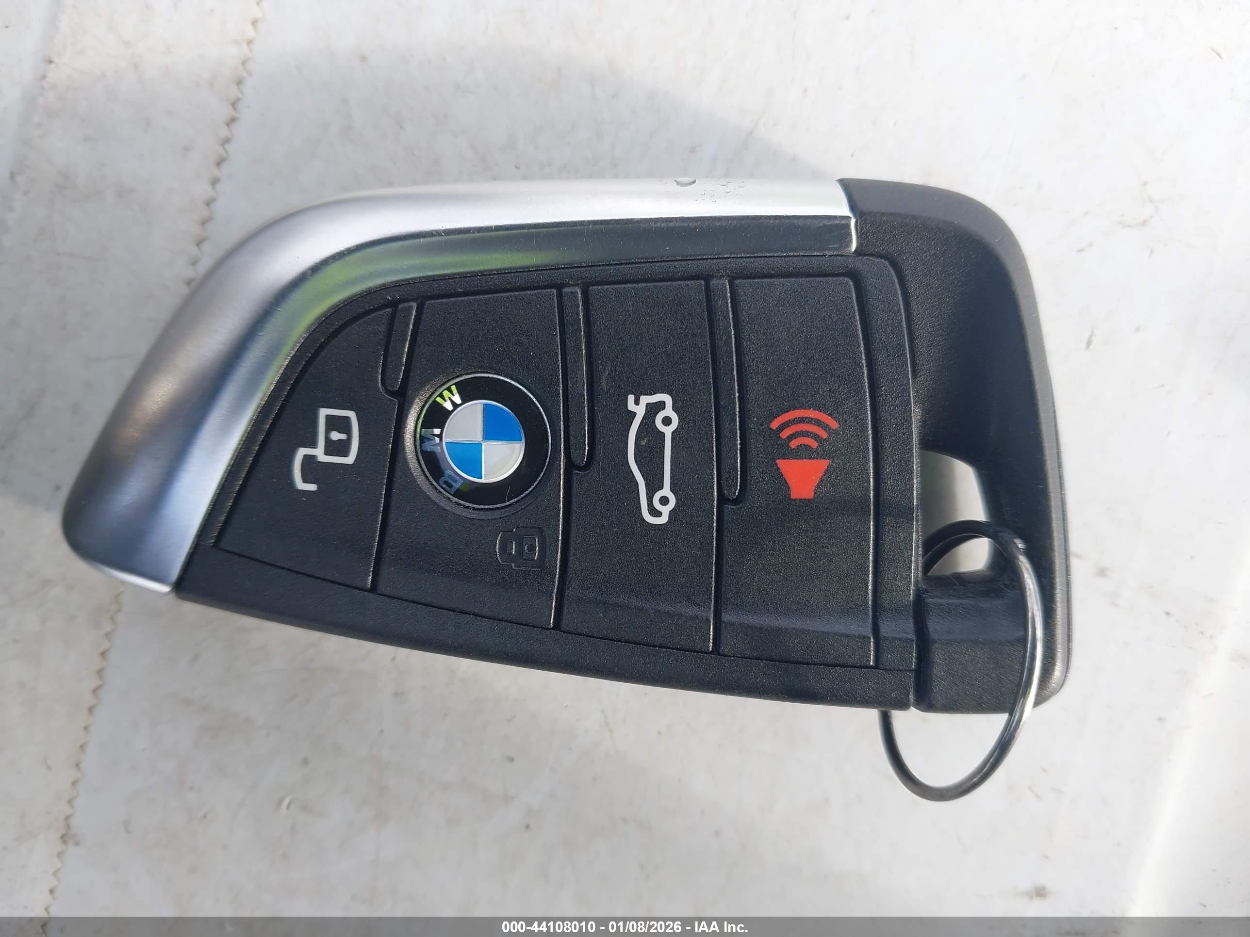 BMW I4 image 11