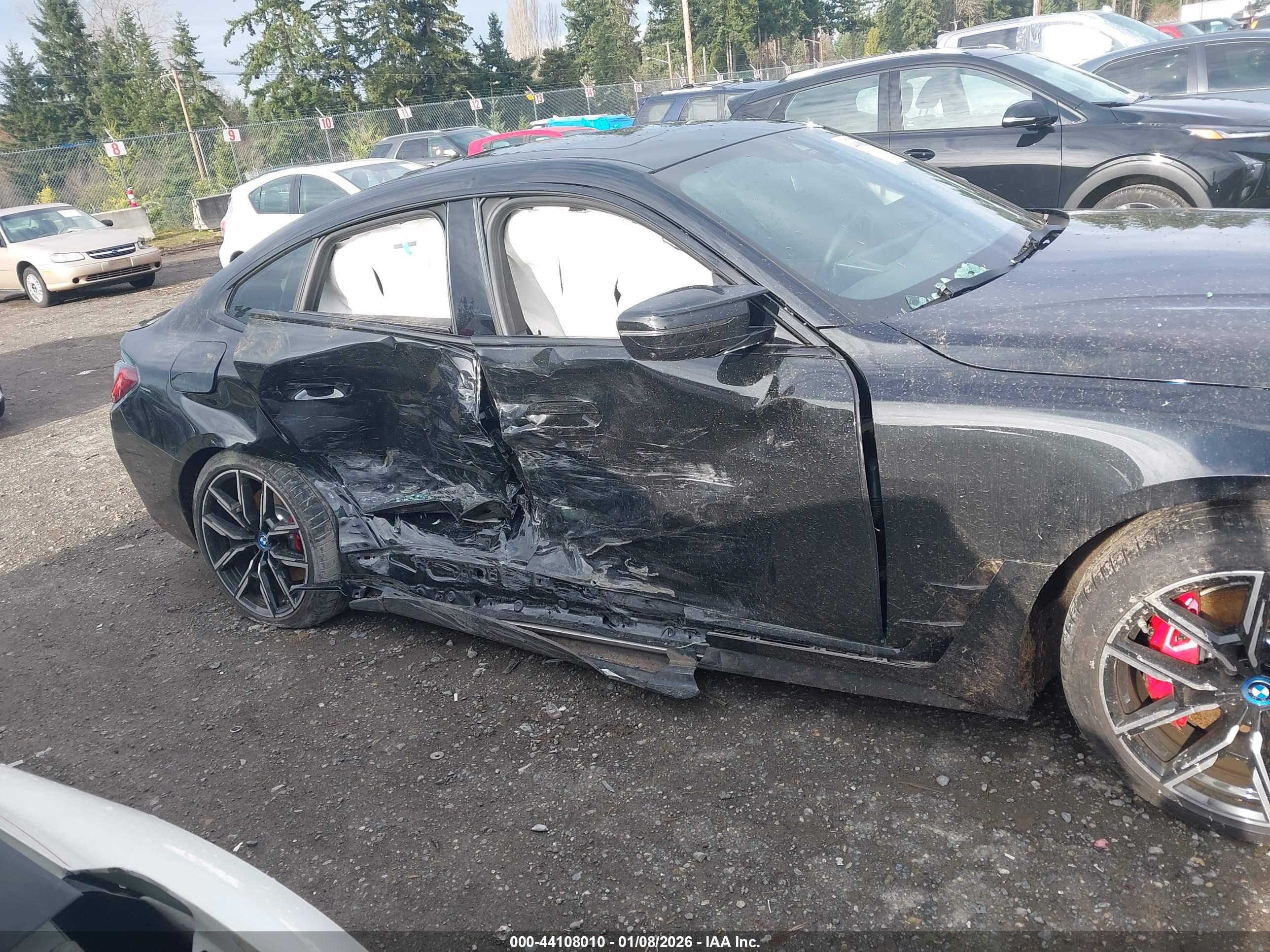 BMW I4 image 6