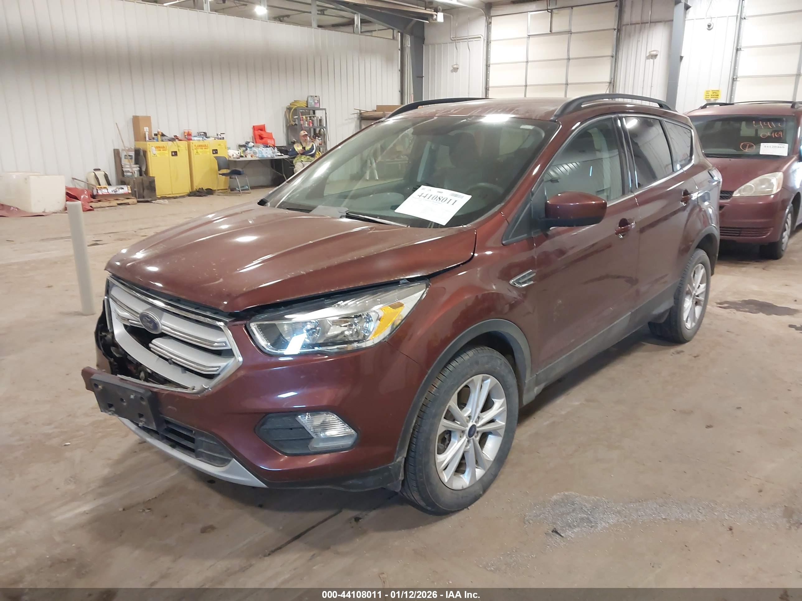 FORD ESCAPE image 2