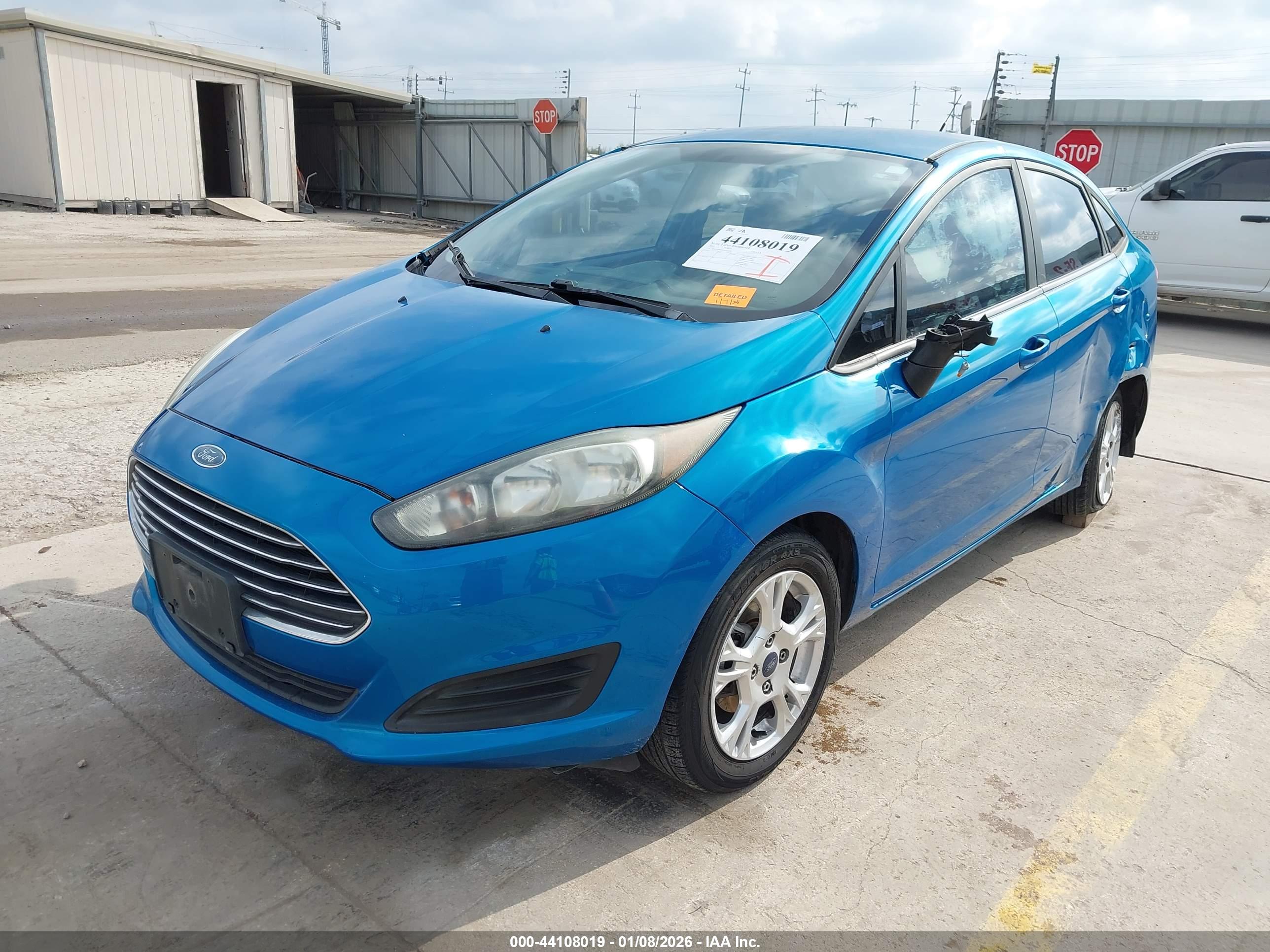 FORD FIESTA image 2