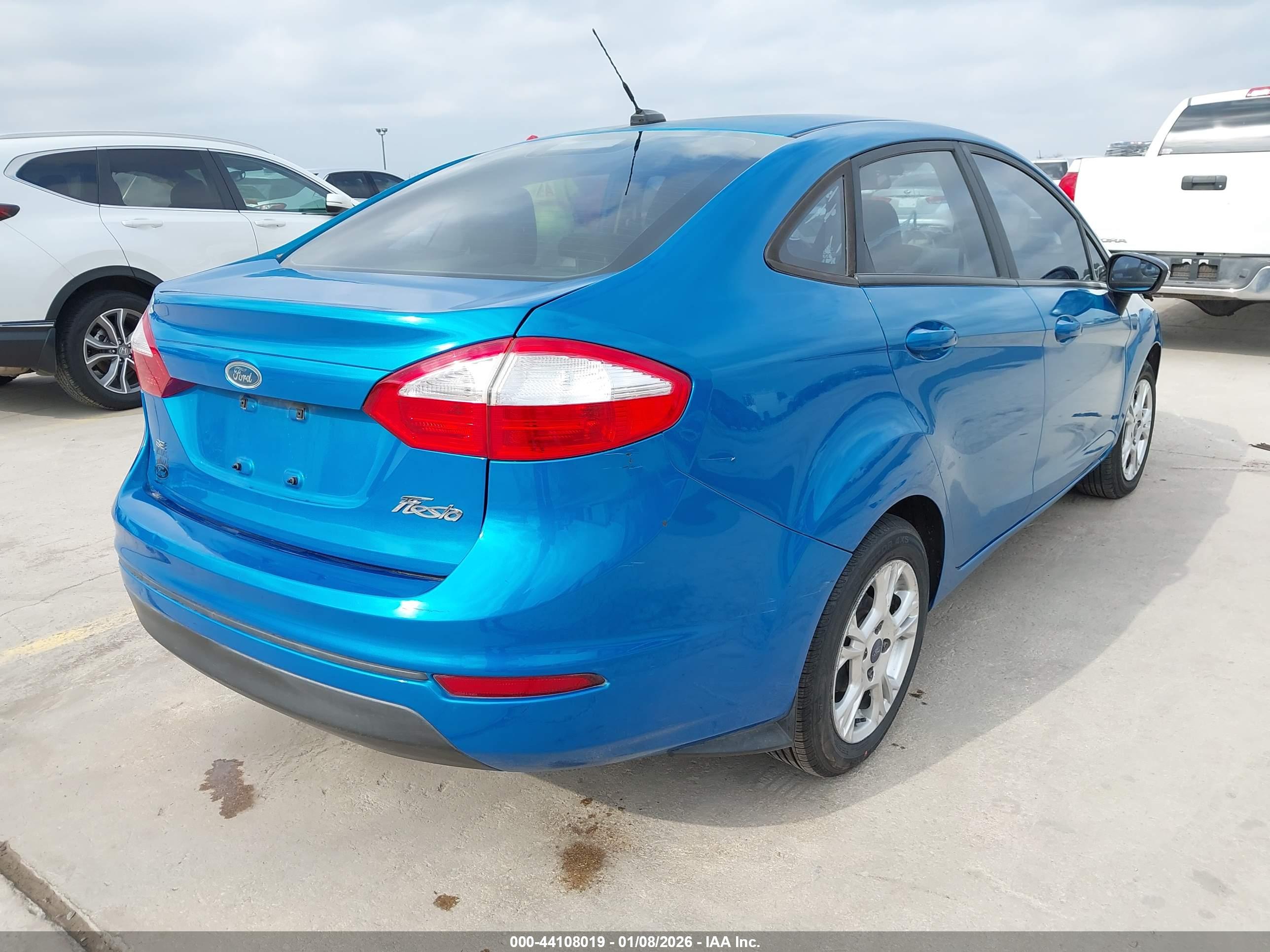 FORD FIESTA image 4