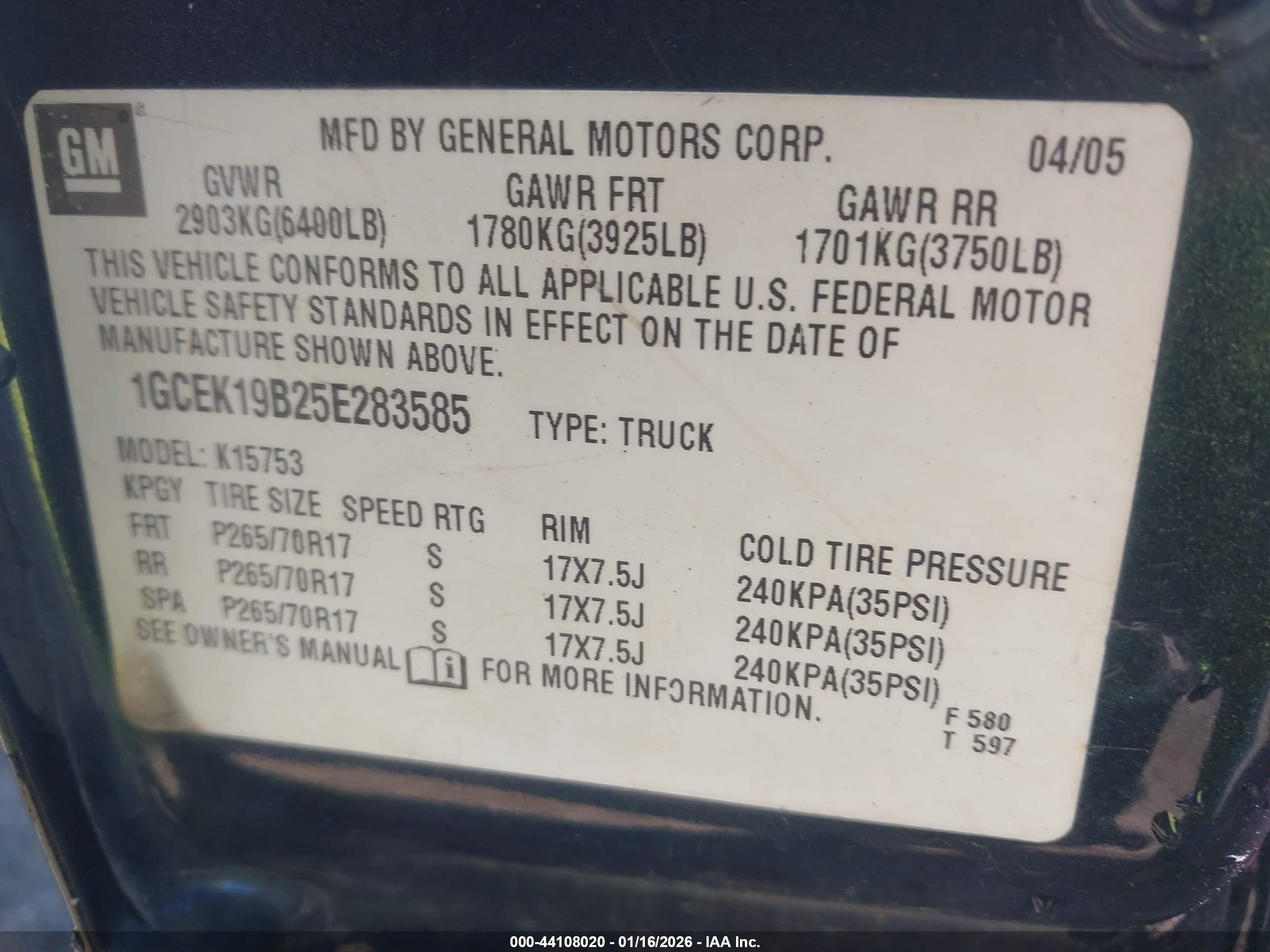 CHEVROLET SILVERADO image 9