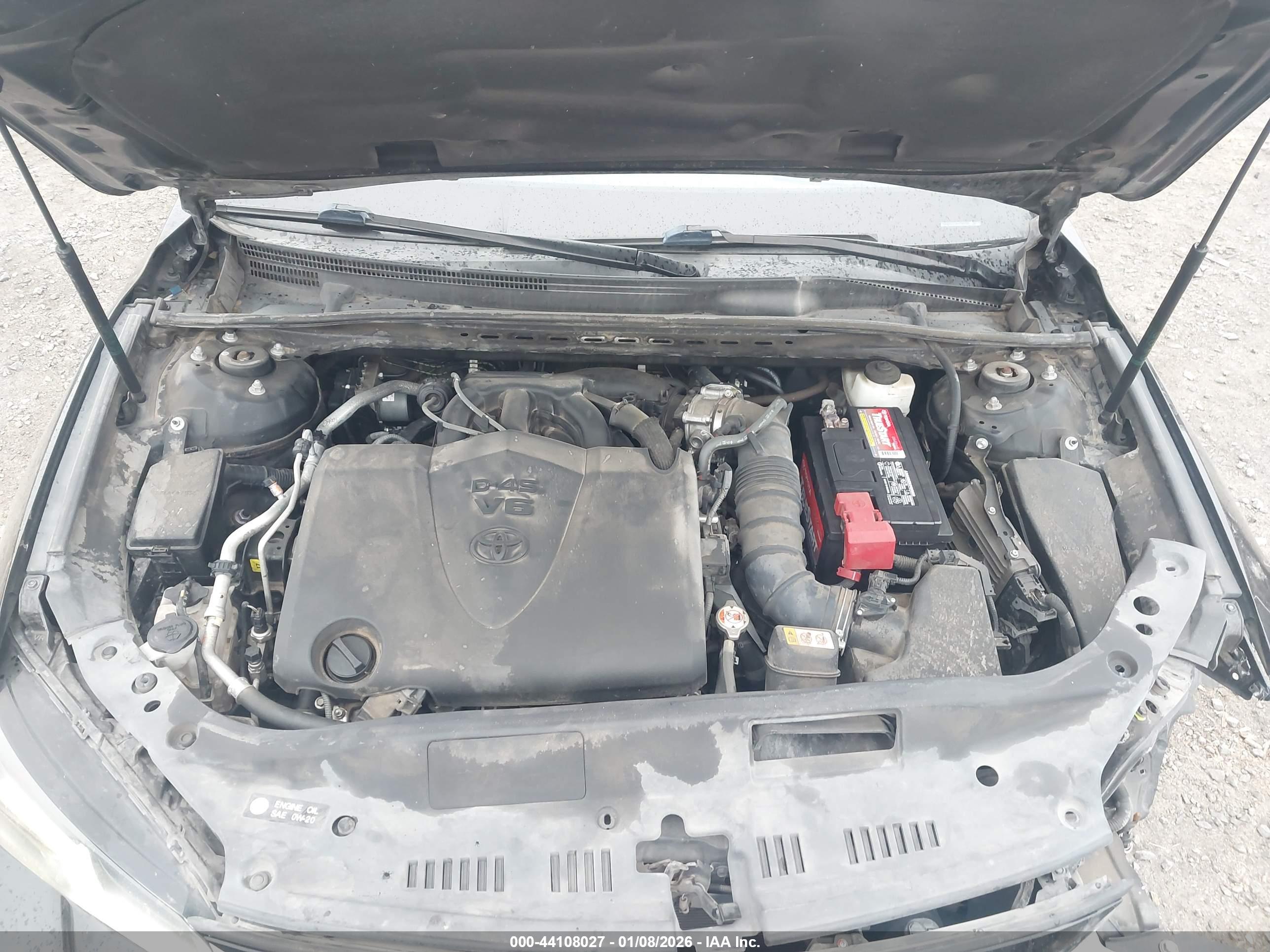 TOYOTA AVALON image 10