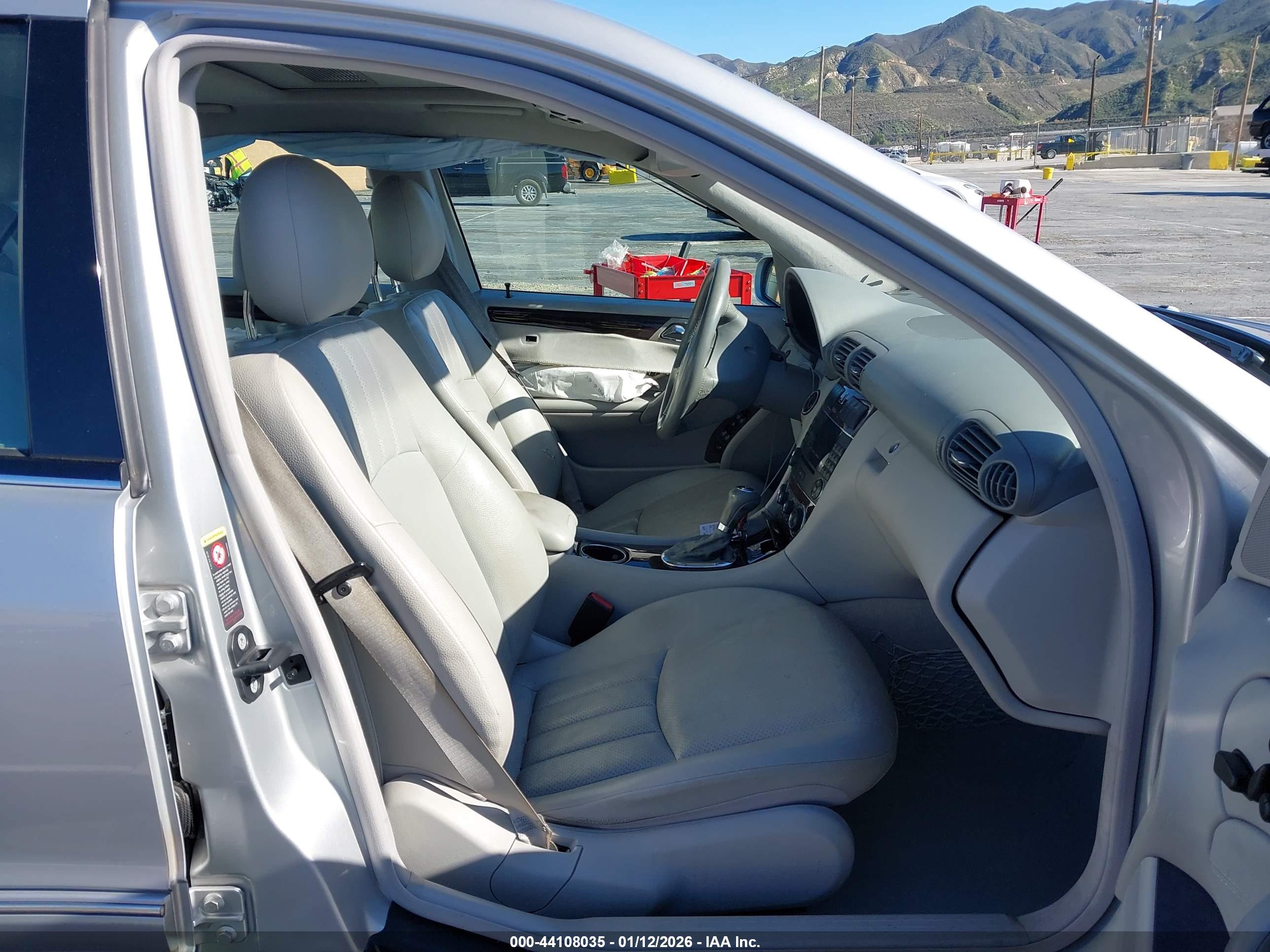 MERCEDES-BENZ C image 5