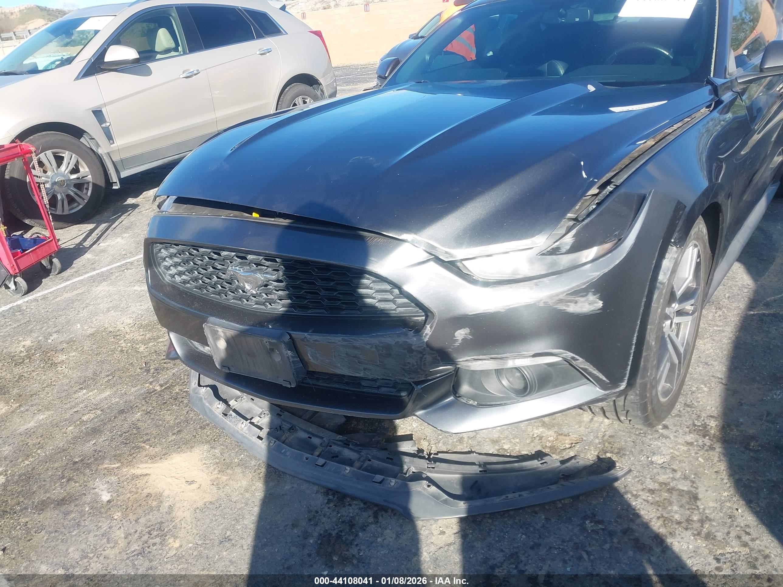 FORD MUSTANG image 6
