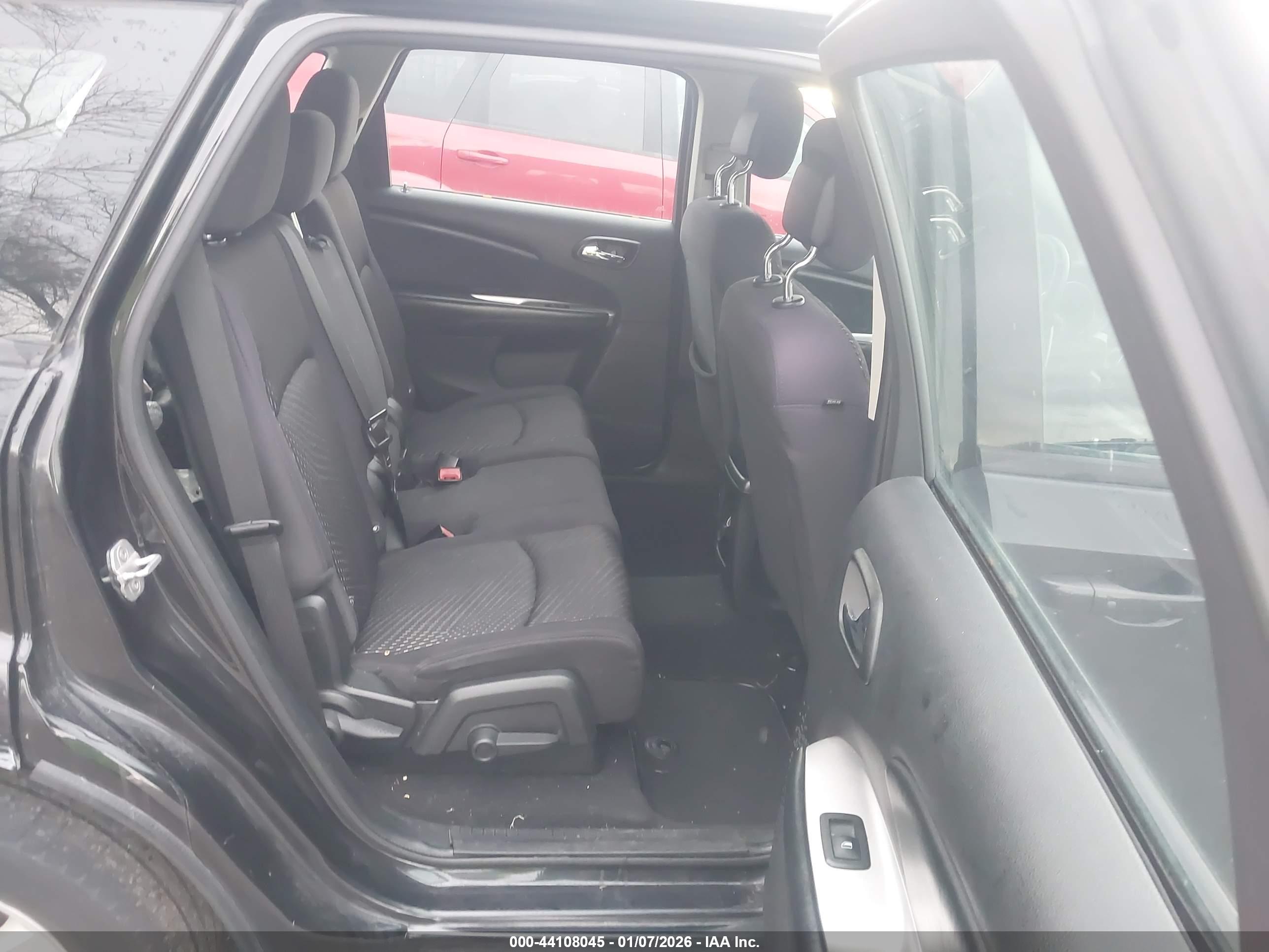 DODGE JOURNEY image 8