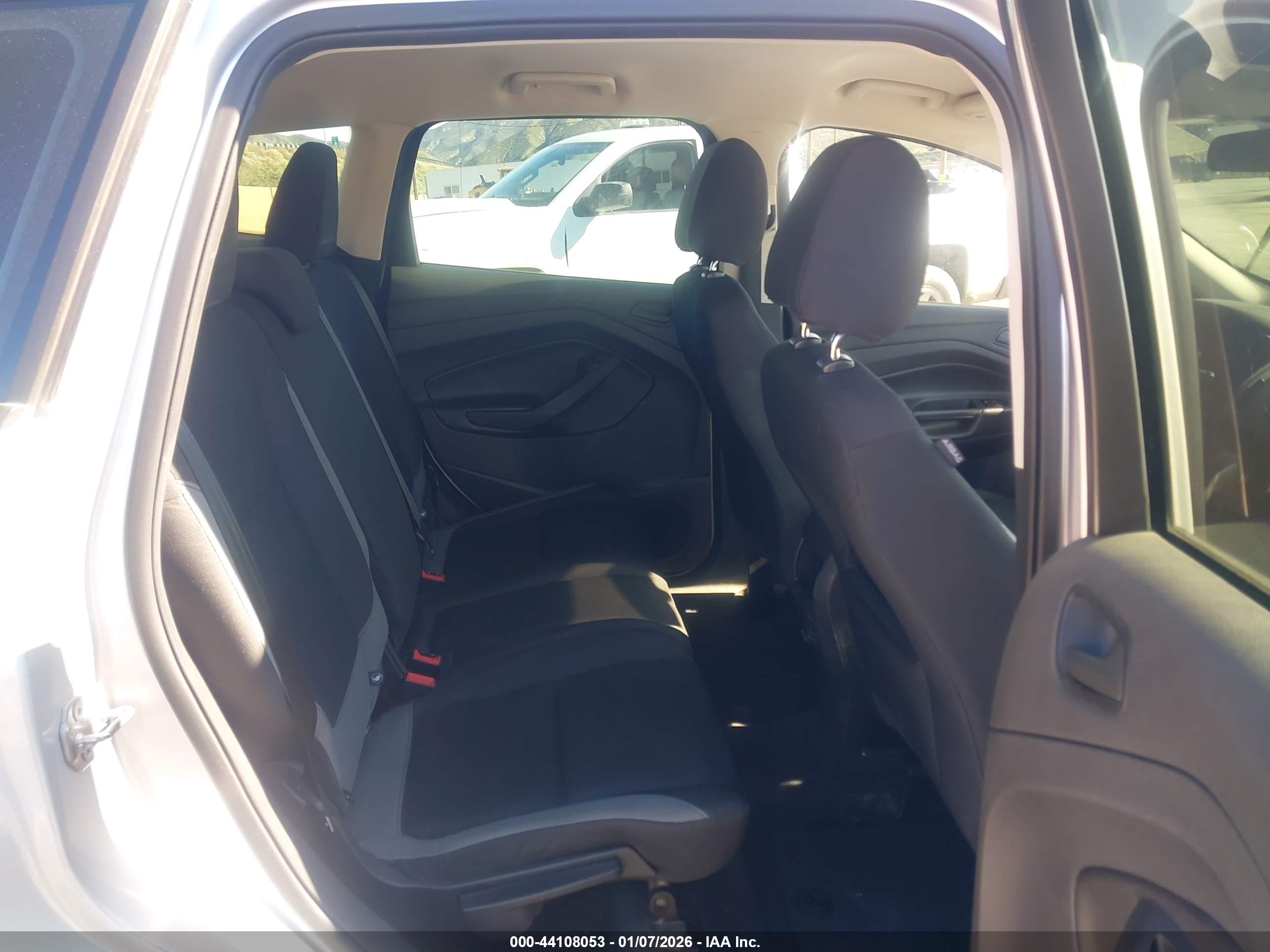 FORD ESCAPE image 8