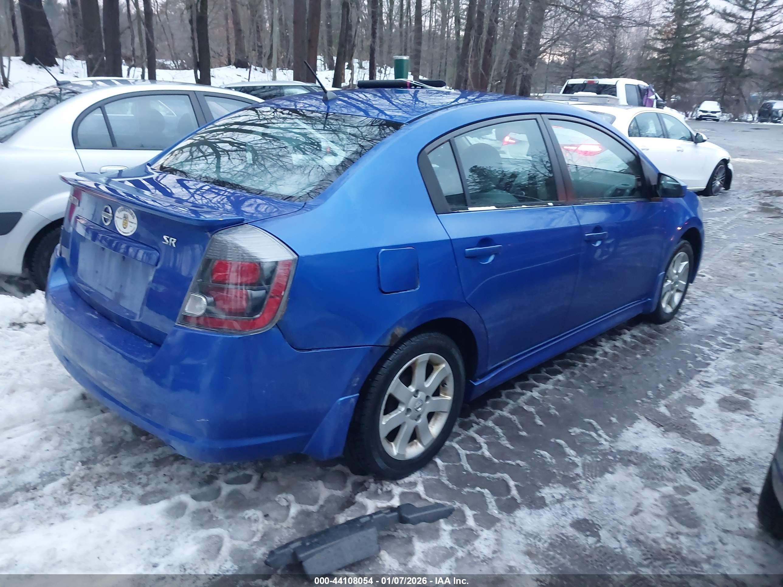 NISSAN SENTRA image 4