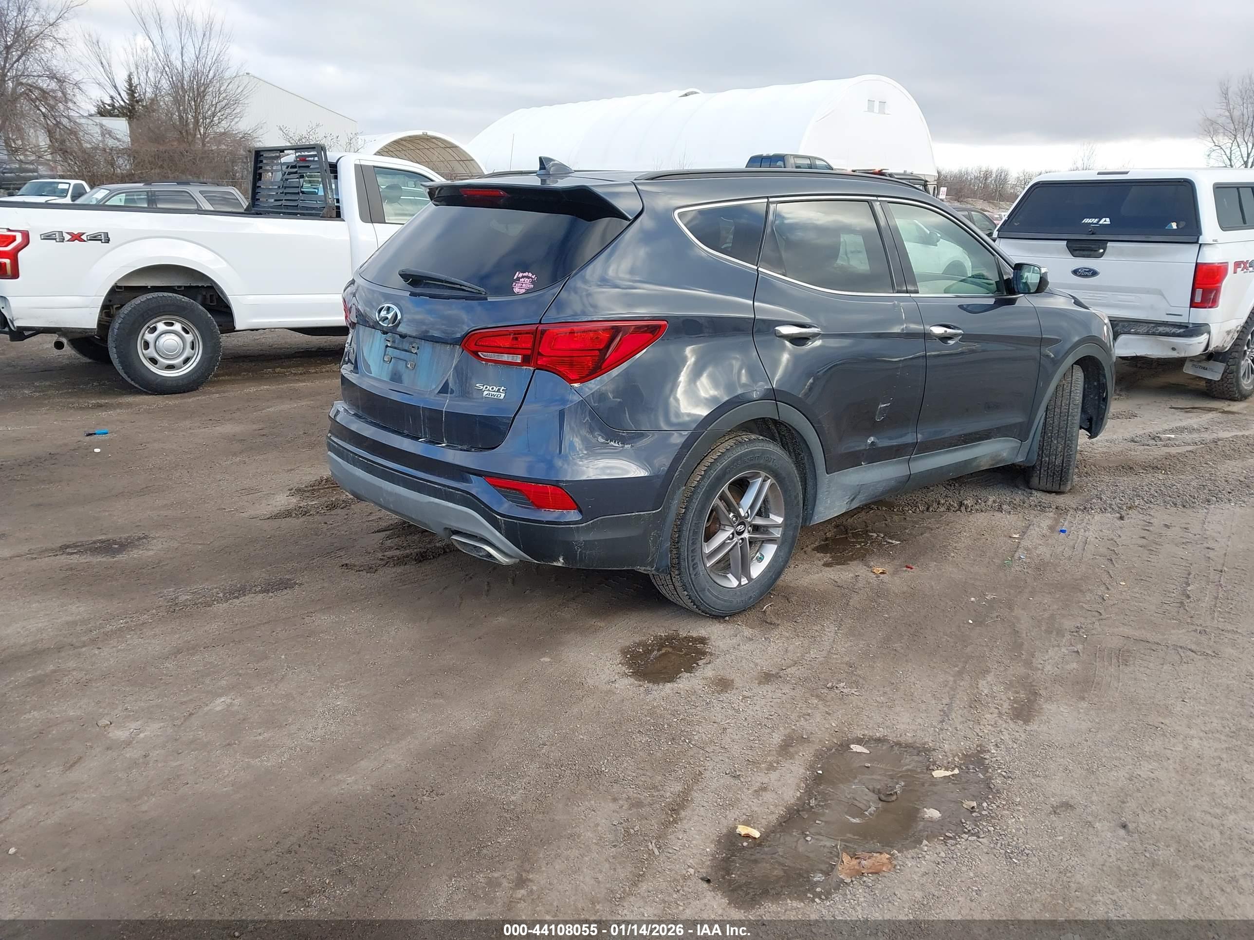 HYUNDAI SANTA image 4