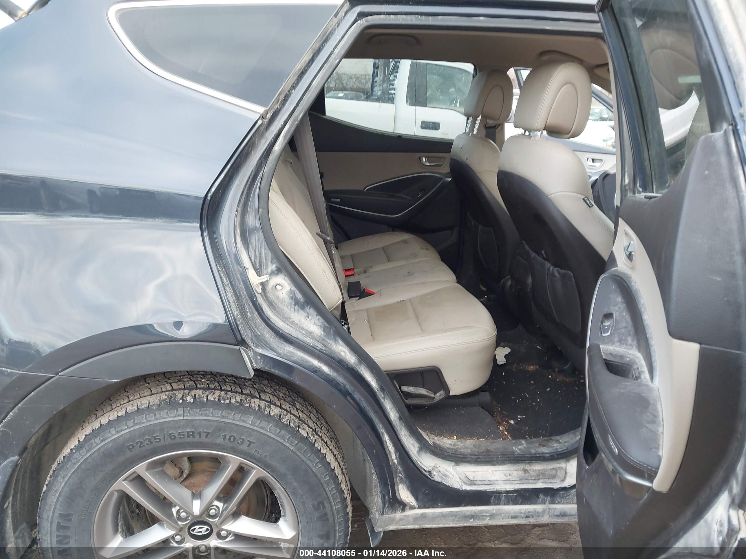 HYUNDAI SANTA image 8