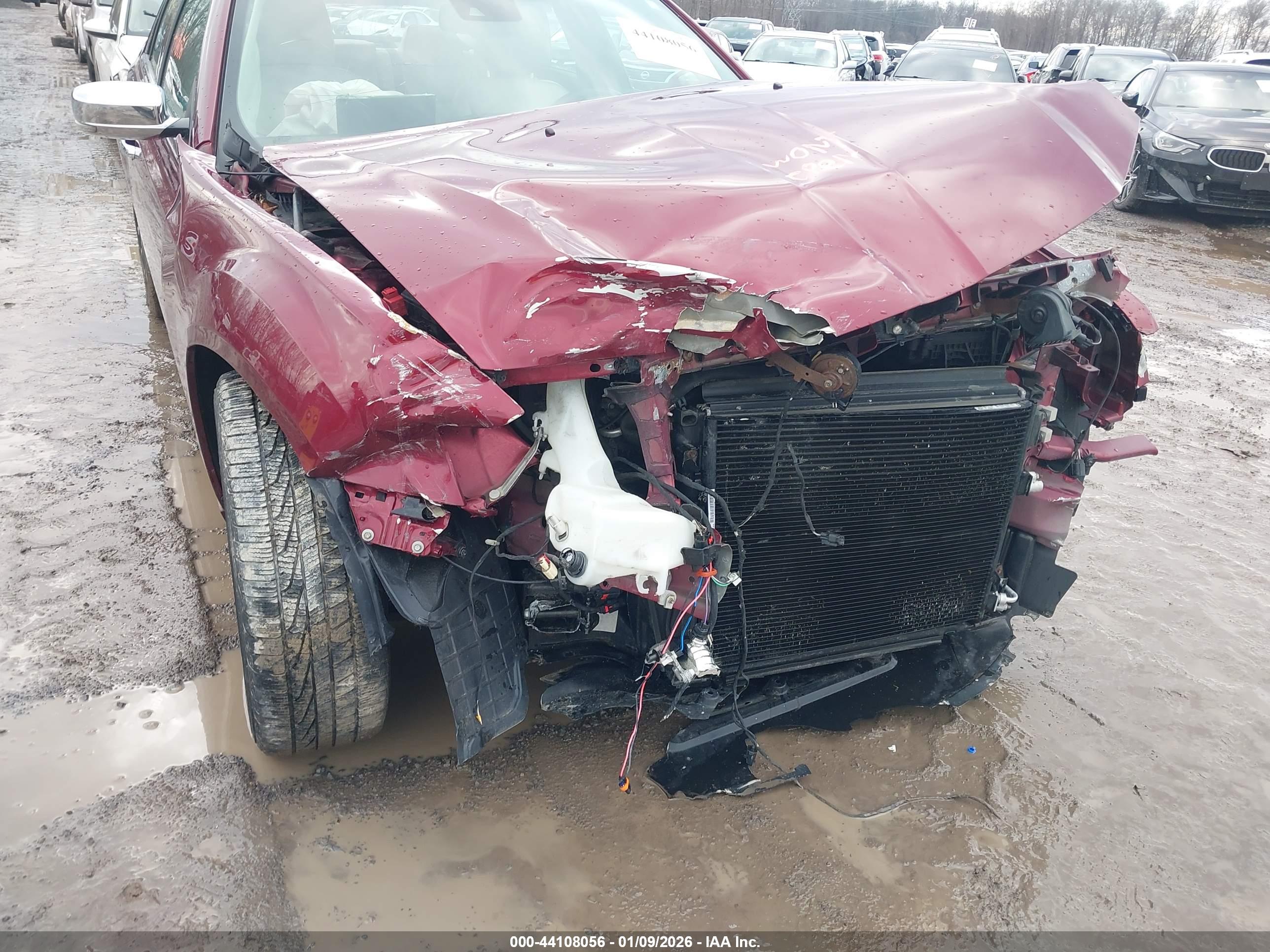 CHRYSLER 300 image 6