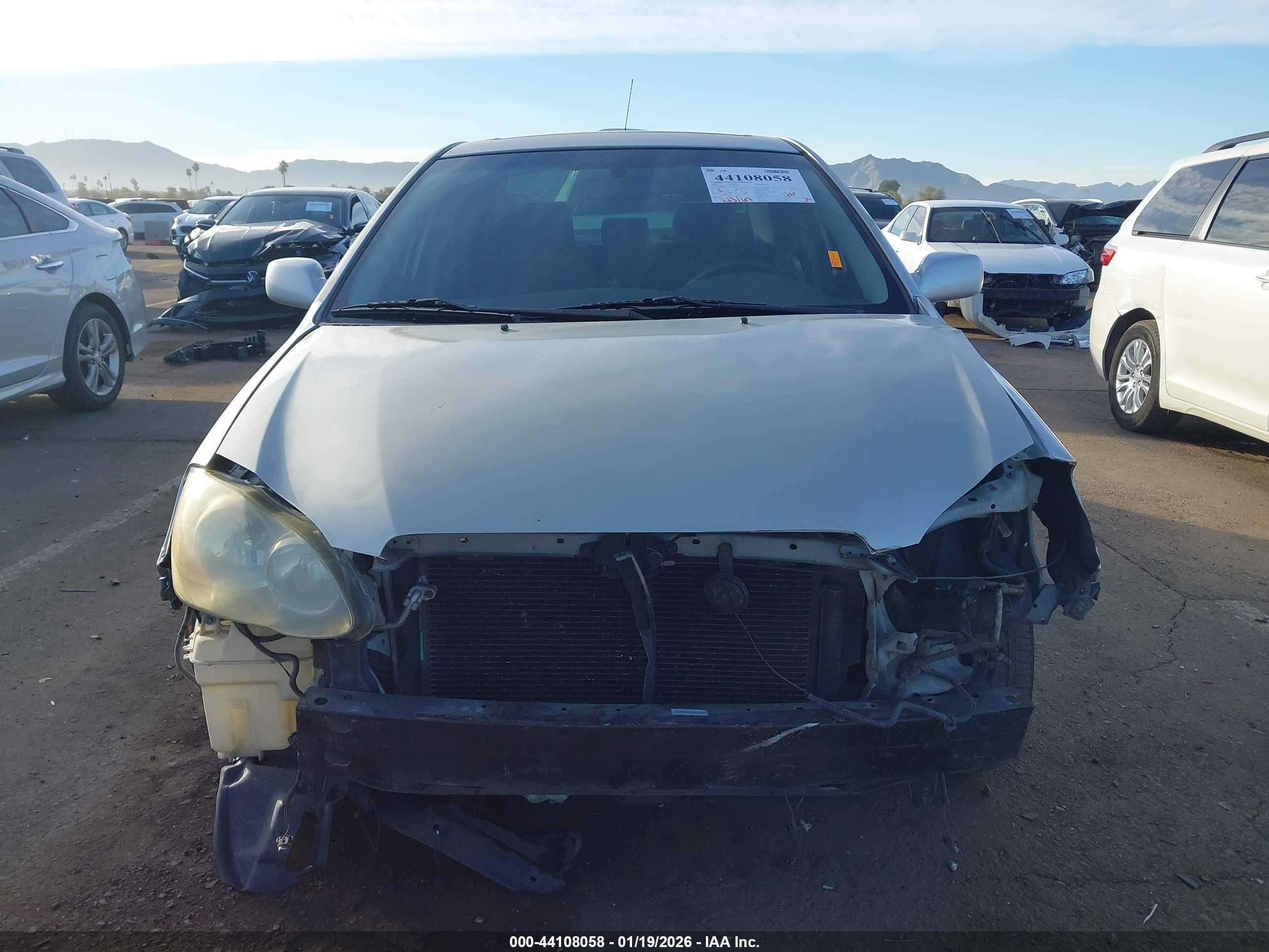 TOYOTA COROLLA image 6