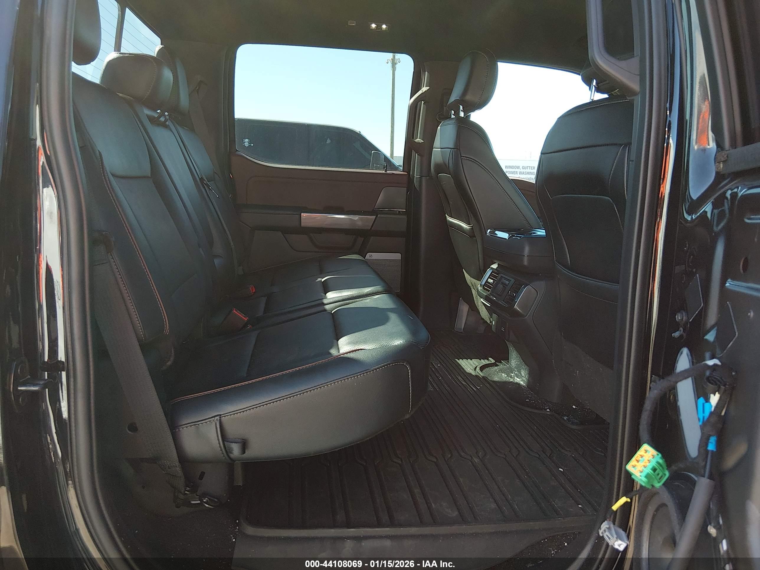 FORD F-150 image 8