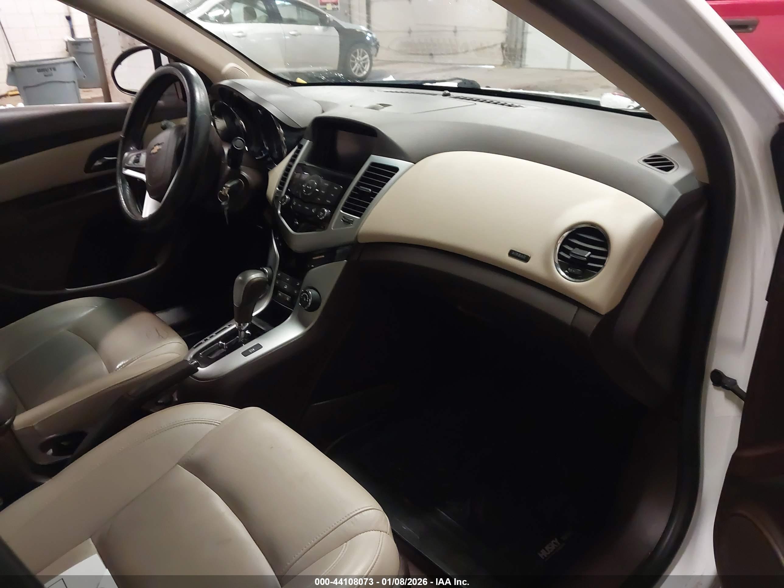 CHEVROLET CRUZE image 5