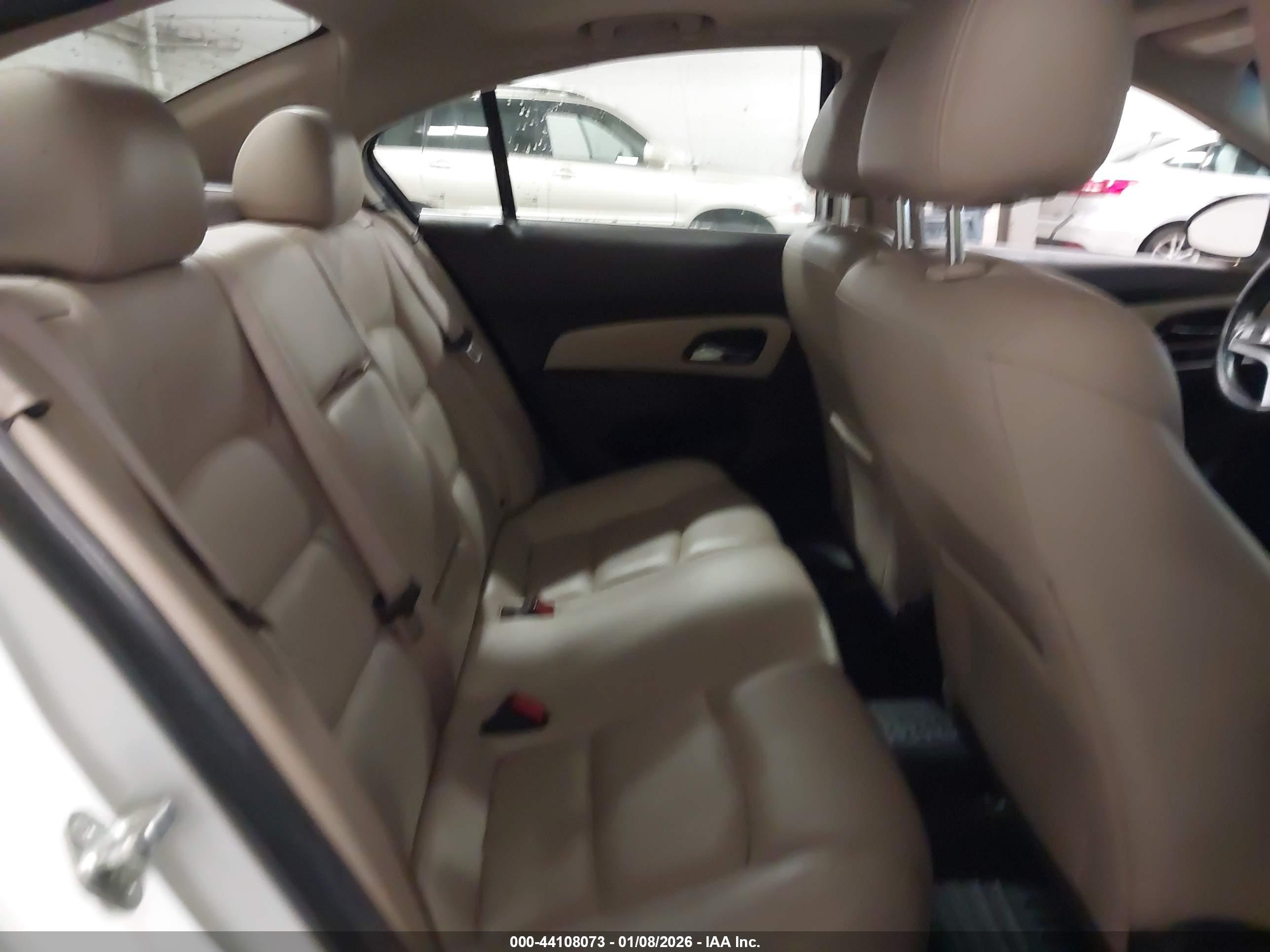 CHEVROLET CRUZE image 8