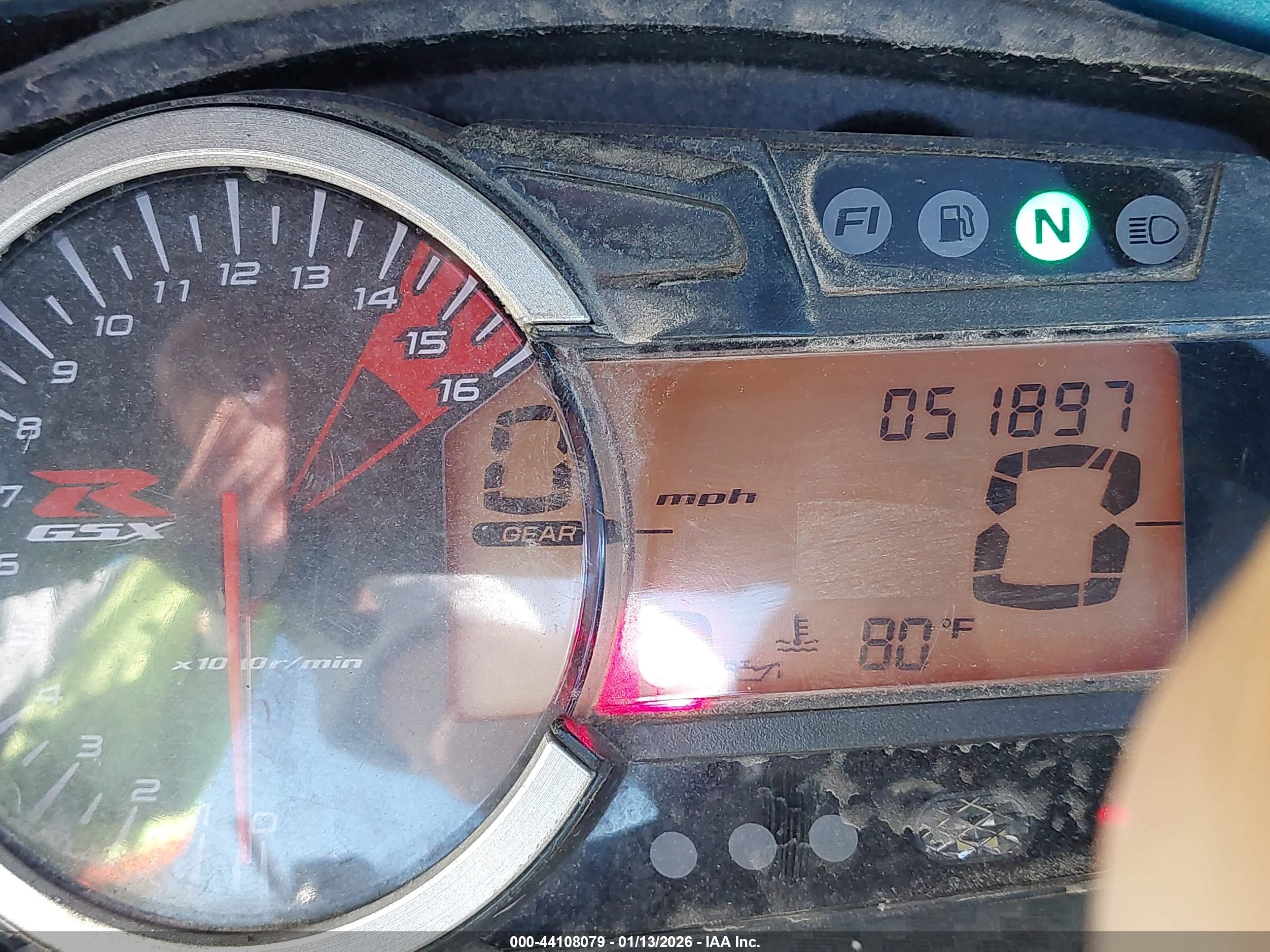 SUZUKI GSX750 image 7