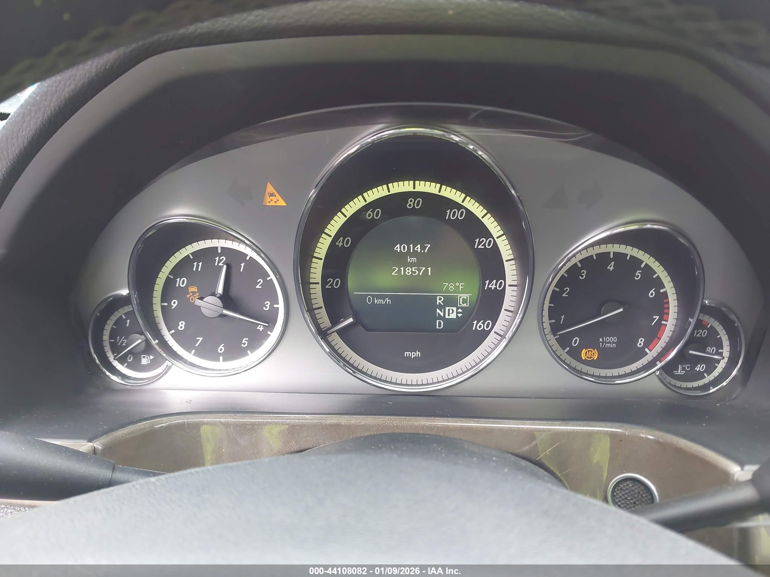 MERCEDES-BENZ E image 7